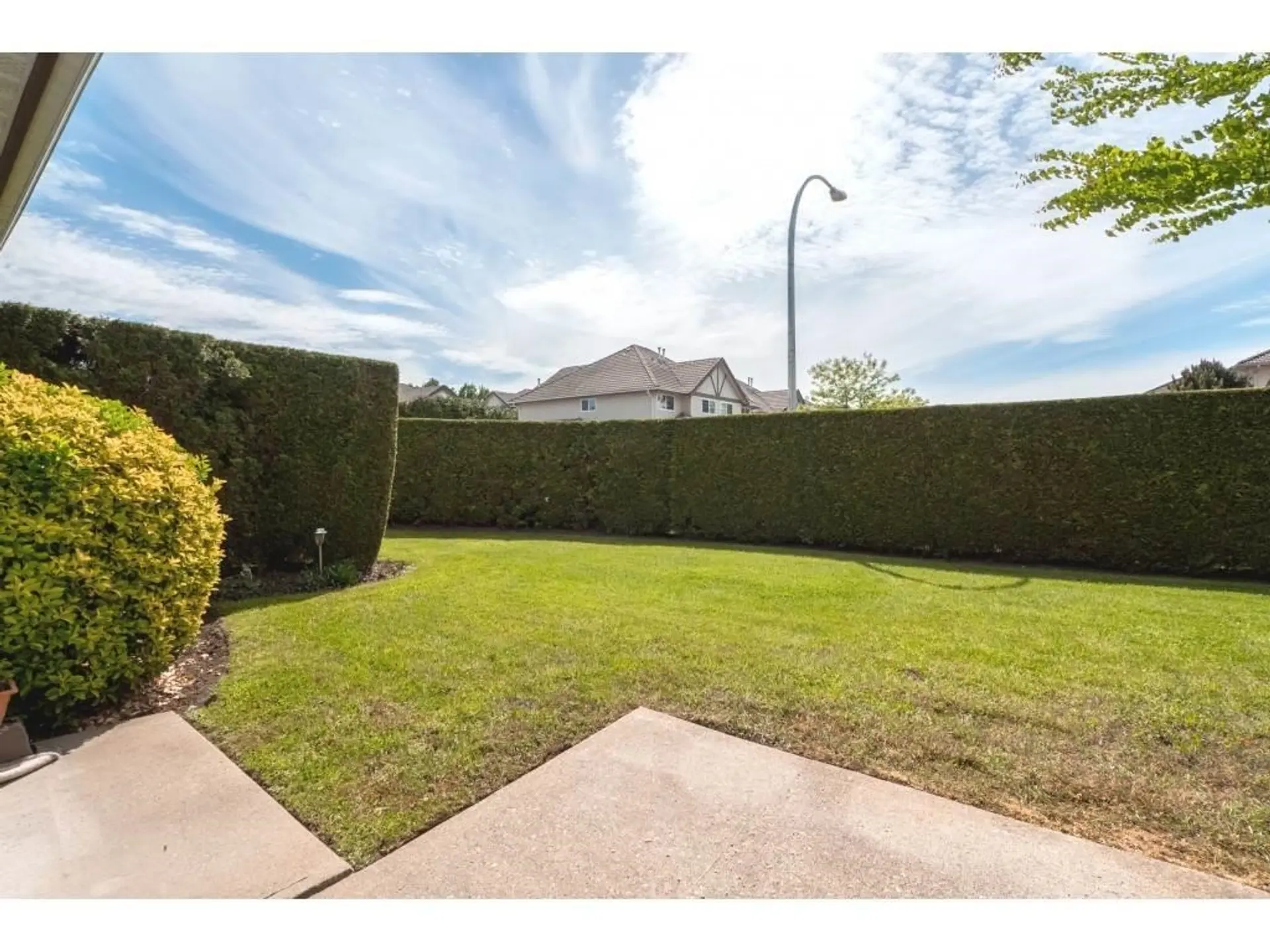 #53 758 Riverside Drive - Image 18