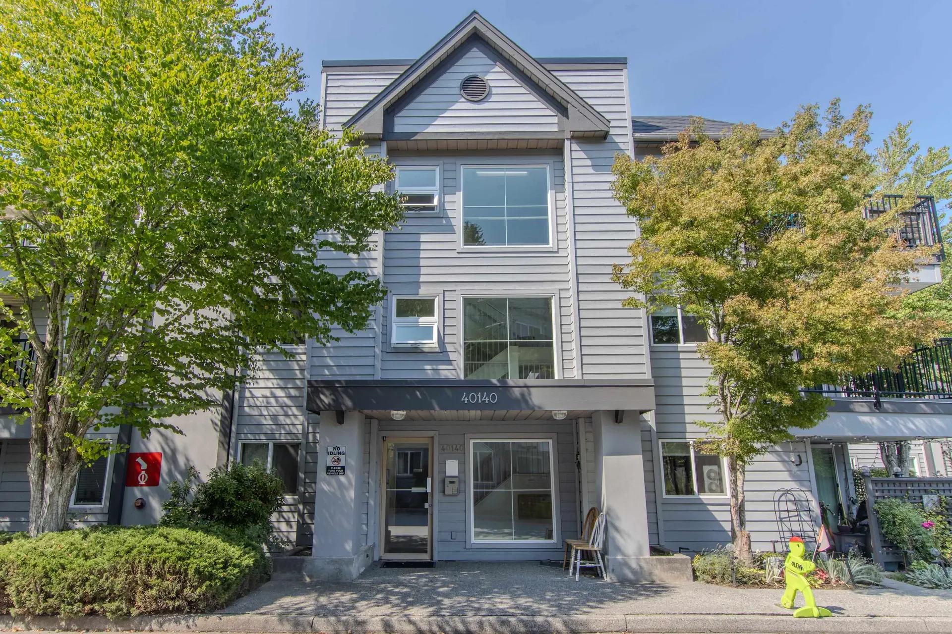#C211 40140 Willow Crescent - Image 2