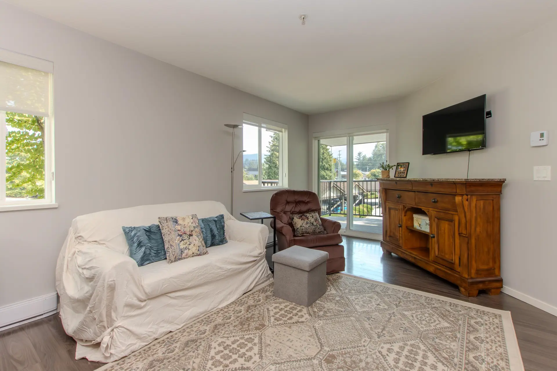 #C211 40140 Willow Crescent - Image 7