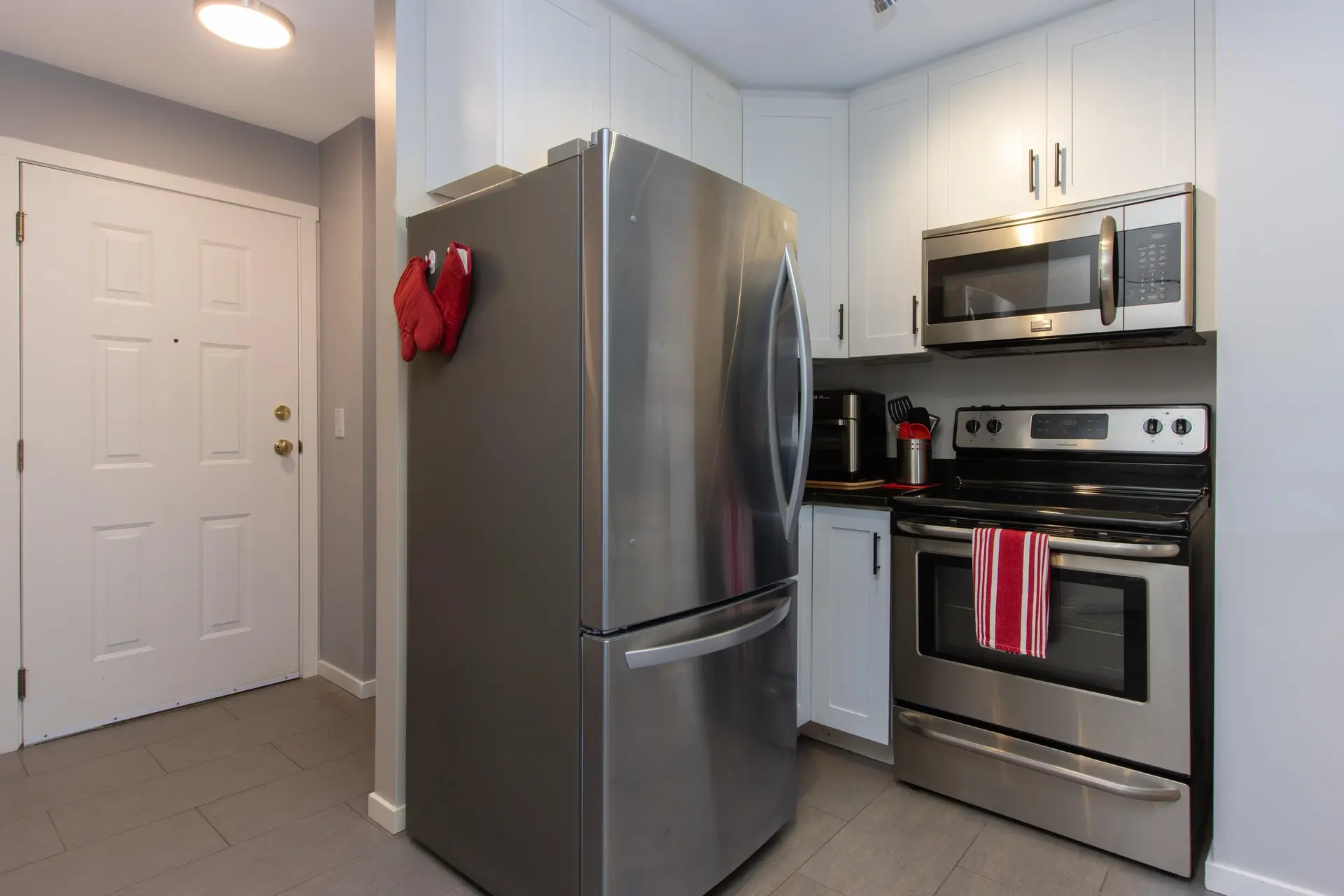 #C211 40140 Willow Crescent - Image 3
