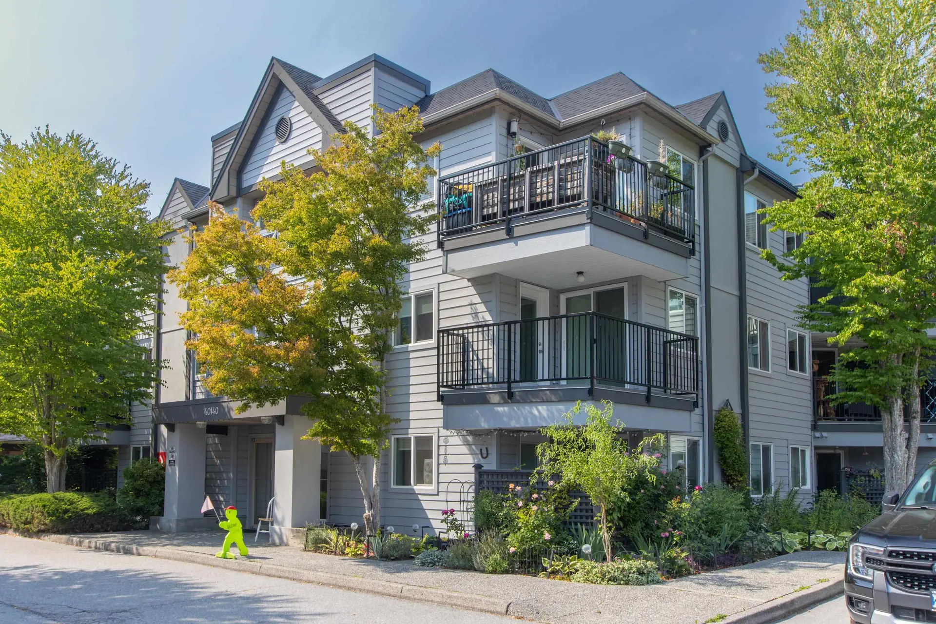 #C211 40140 Willow Crescent - Image 1