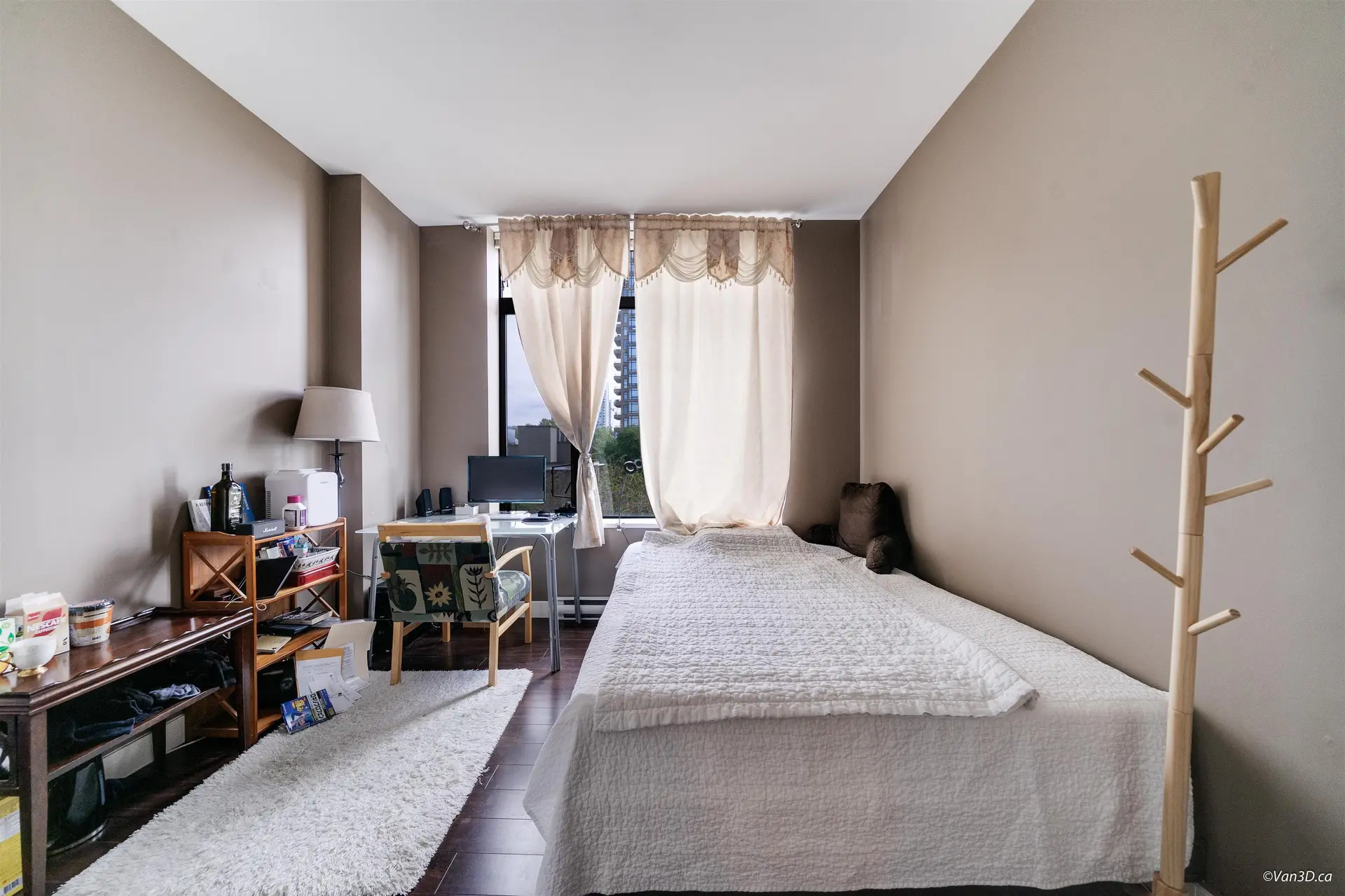 #506 2345 Madison Avenue - Image 16