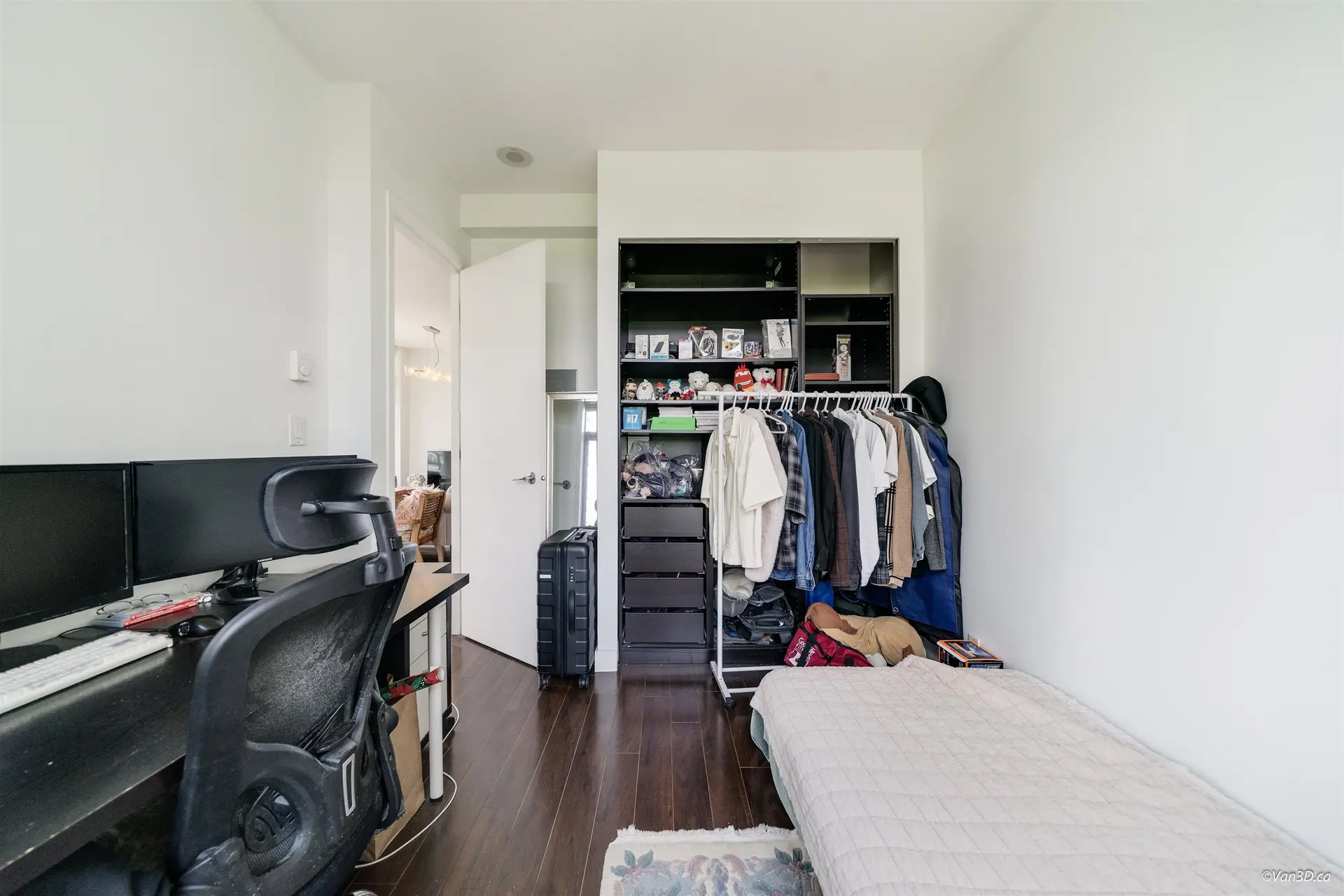 #506 2345 Madison Avenue - Image 11