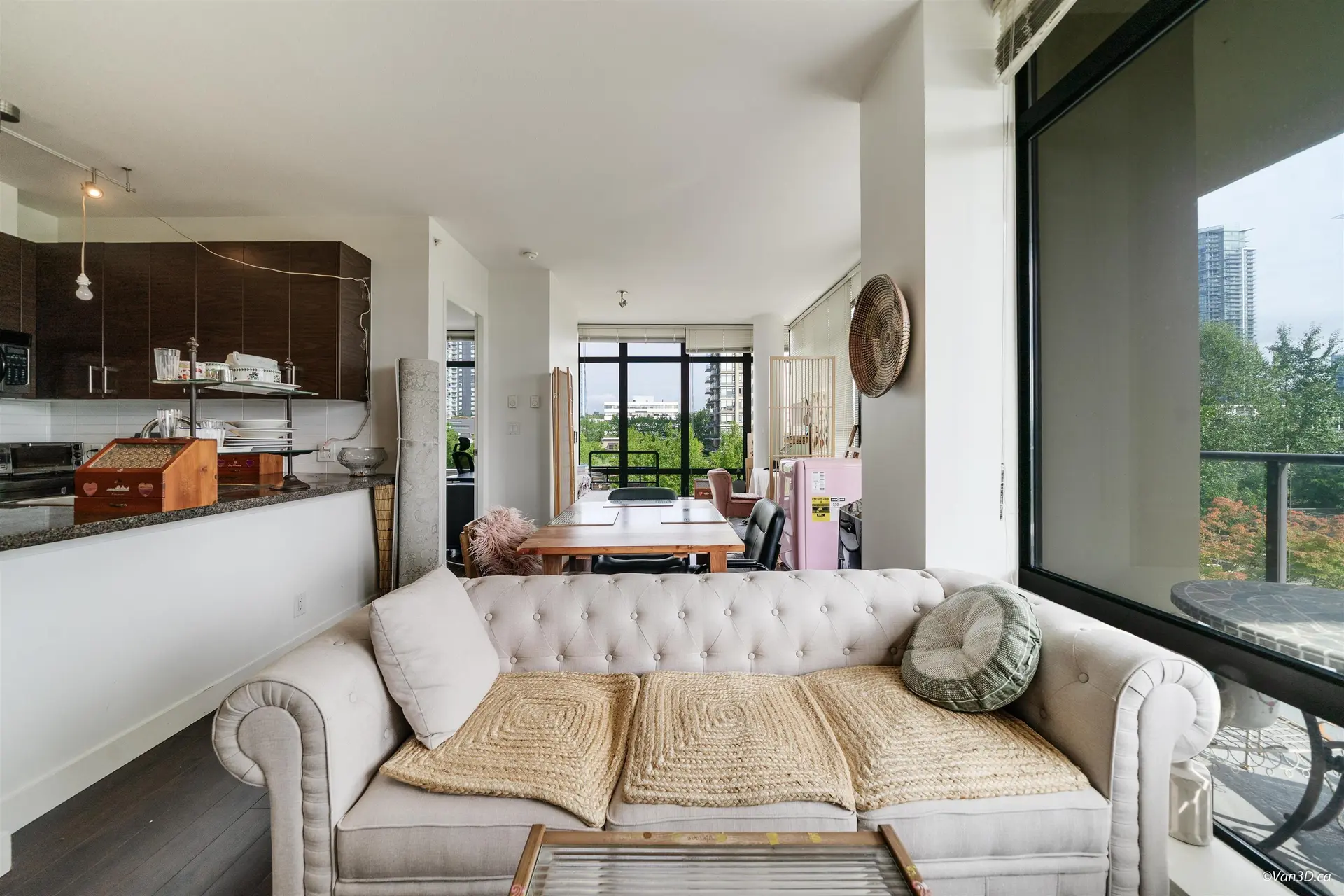 #506 2345 Madison Avenue - Image 9
