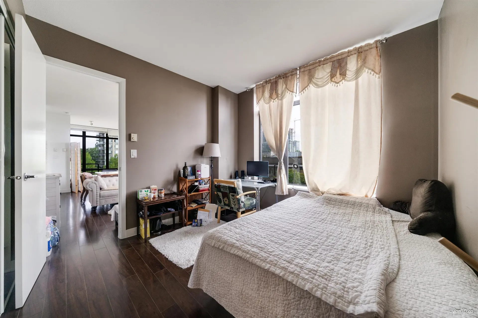 #506 2345 Madison Avenue - Image 17