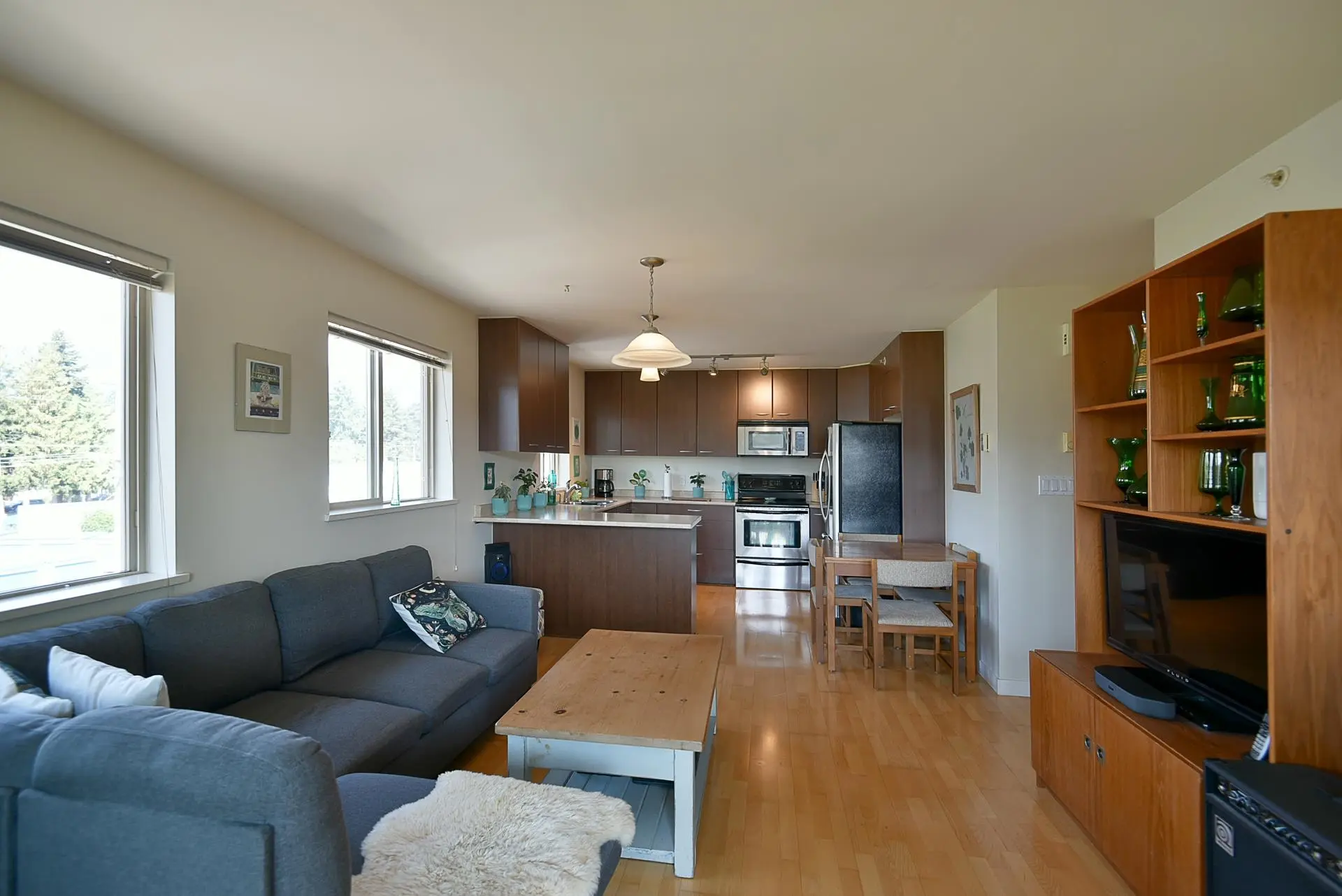 #408 5631 Inlet Avenue - Image 3