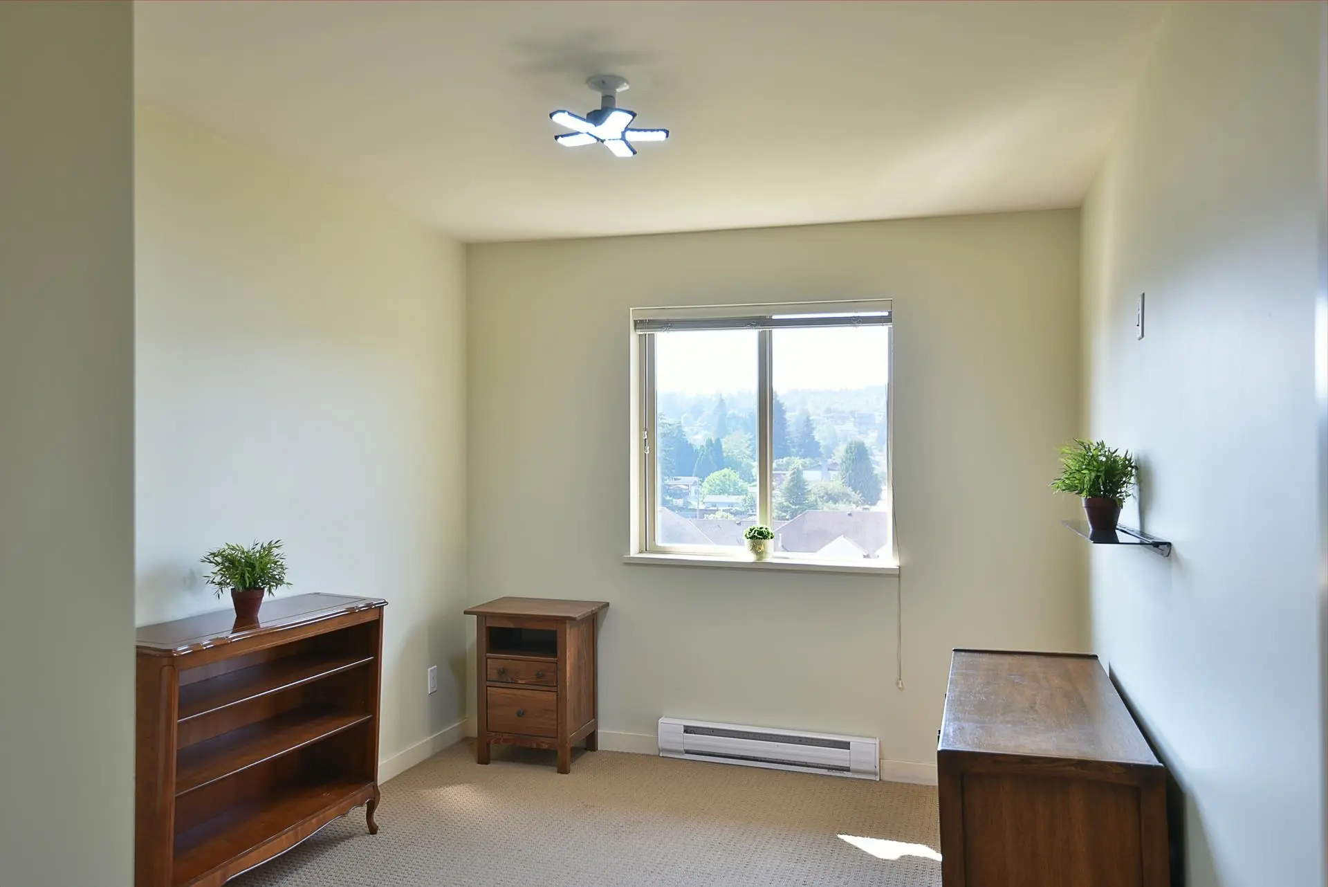 #408 5631 Inlet Avenue - Image 8