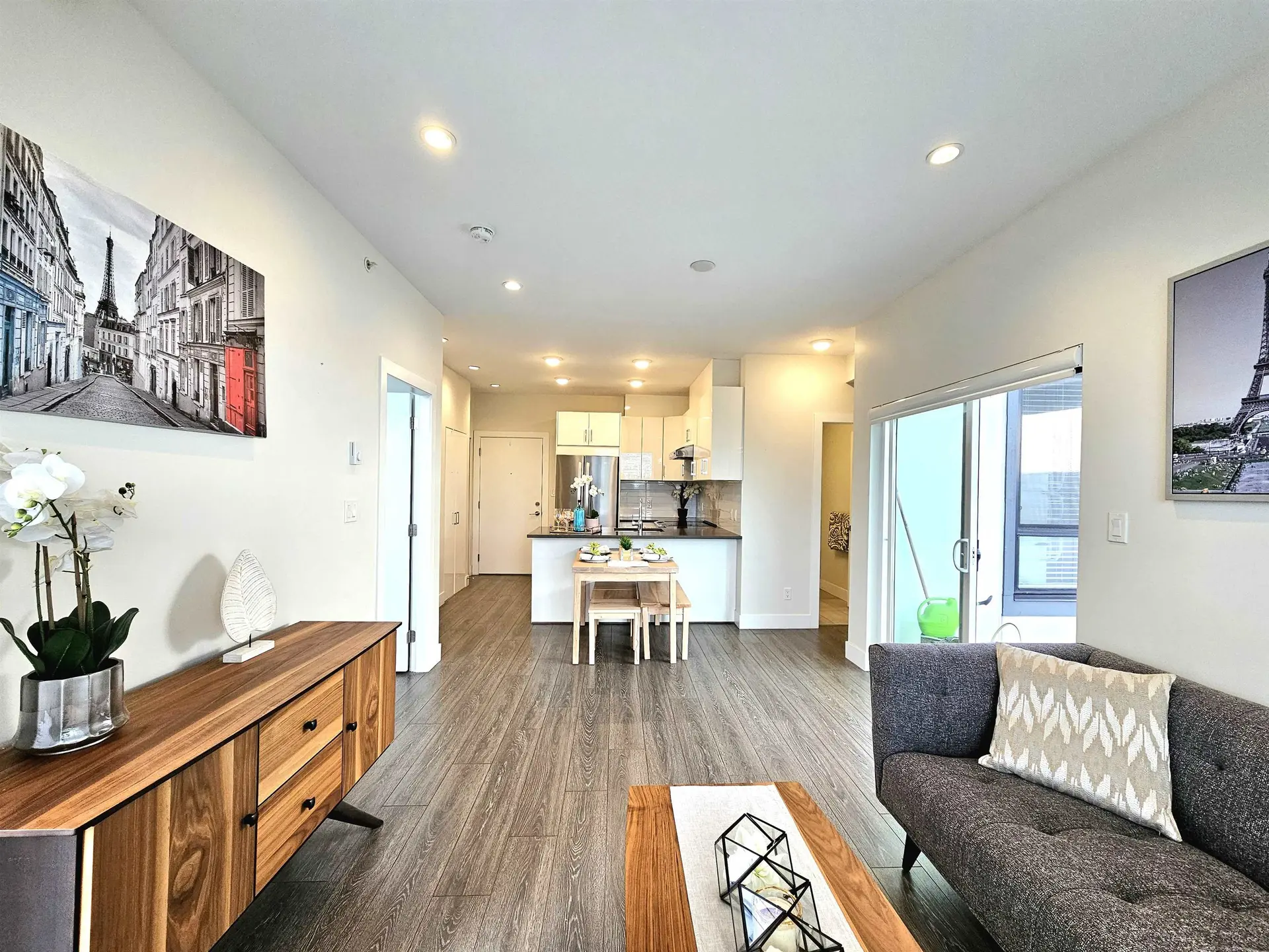 #520 15351 101 Avenue - Image 4