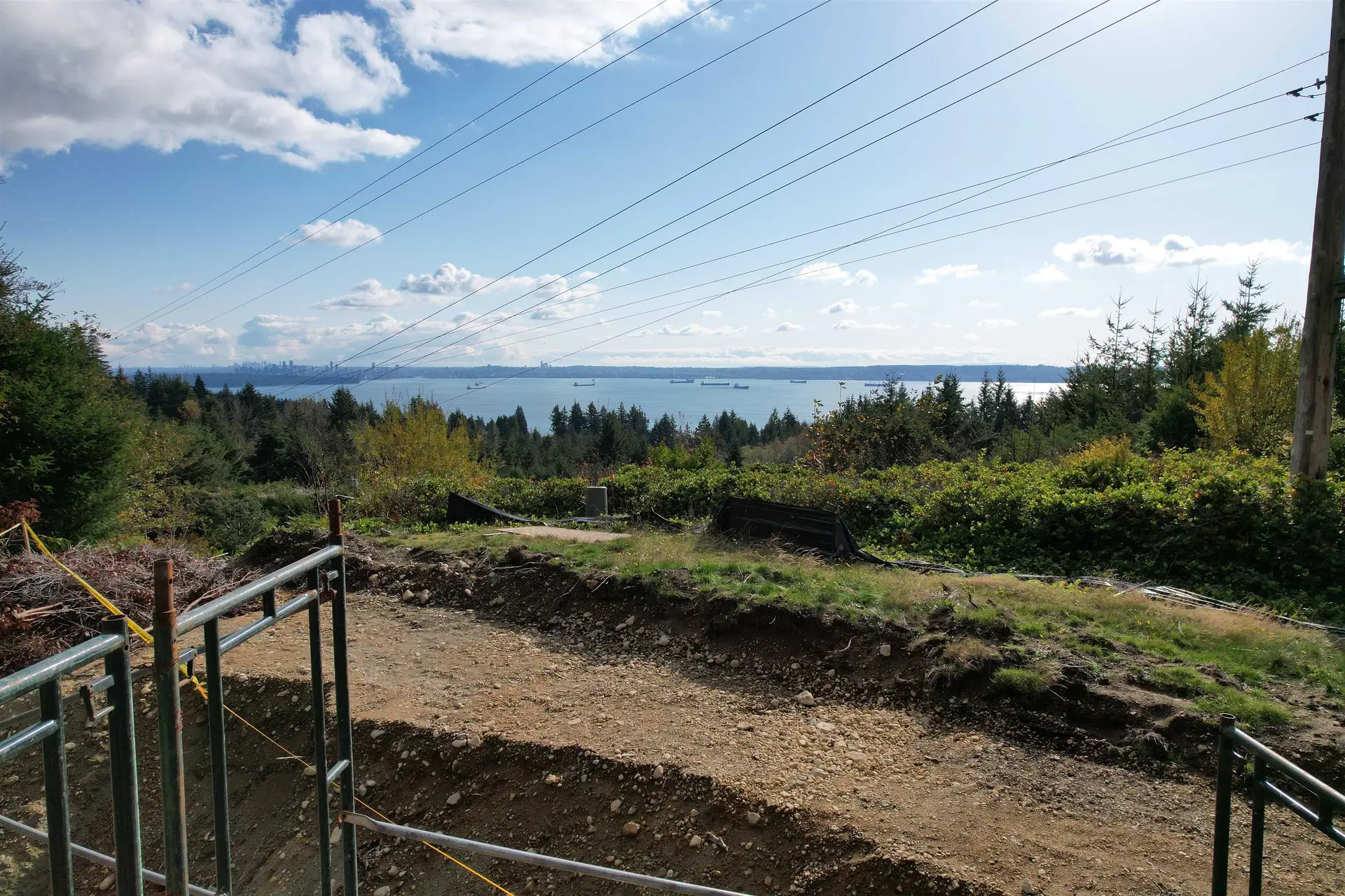 Property at 4412 WOODPARK ROAD, West Vancouver, BC