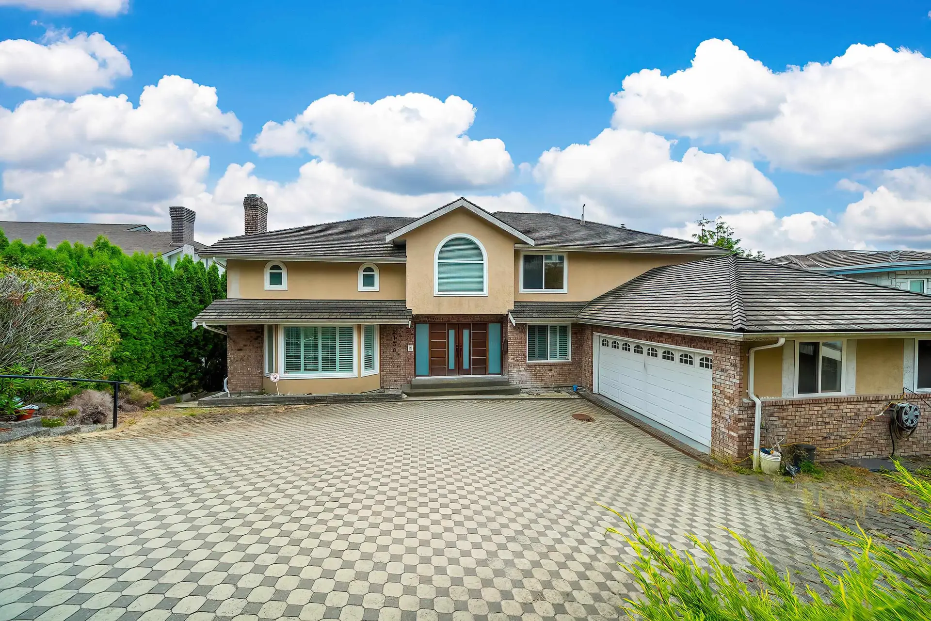 Property at 2138 WESTHILL PLACE, West Vancouver, BC