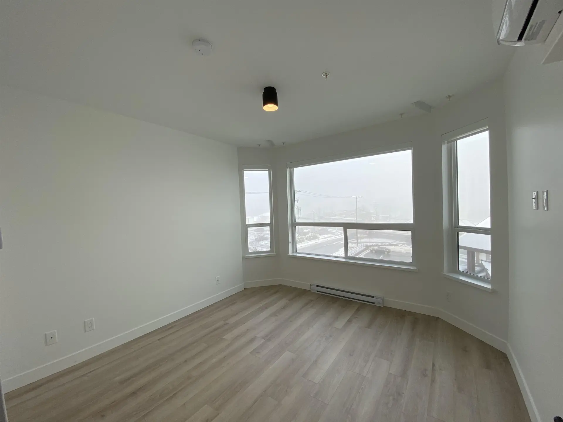 Property at #426 2493 MONTROSE AVENUE, Abbotsford, BC