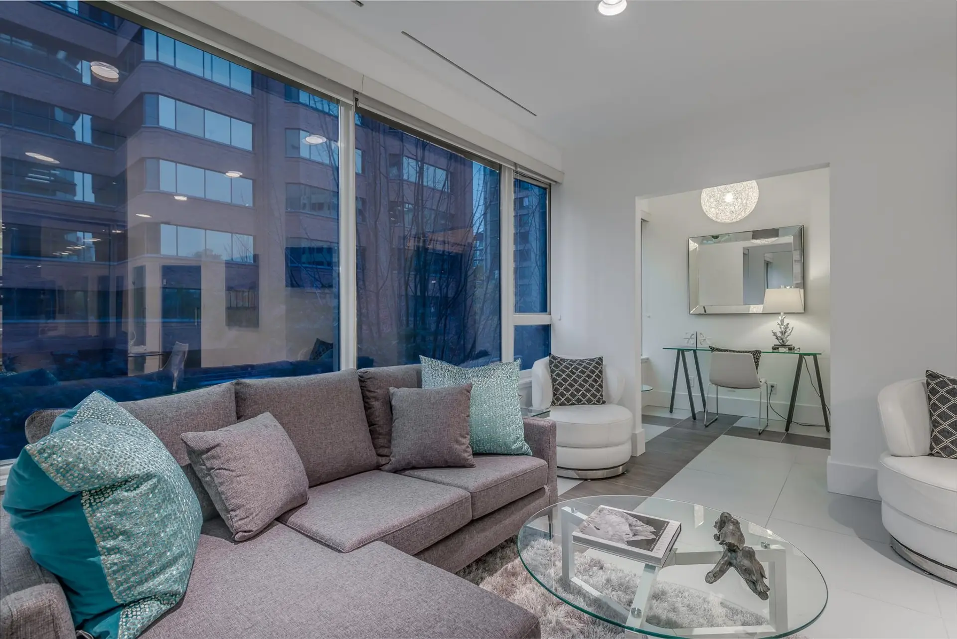 #203 1177 Hornby Street - Image 6