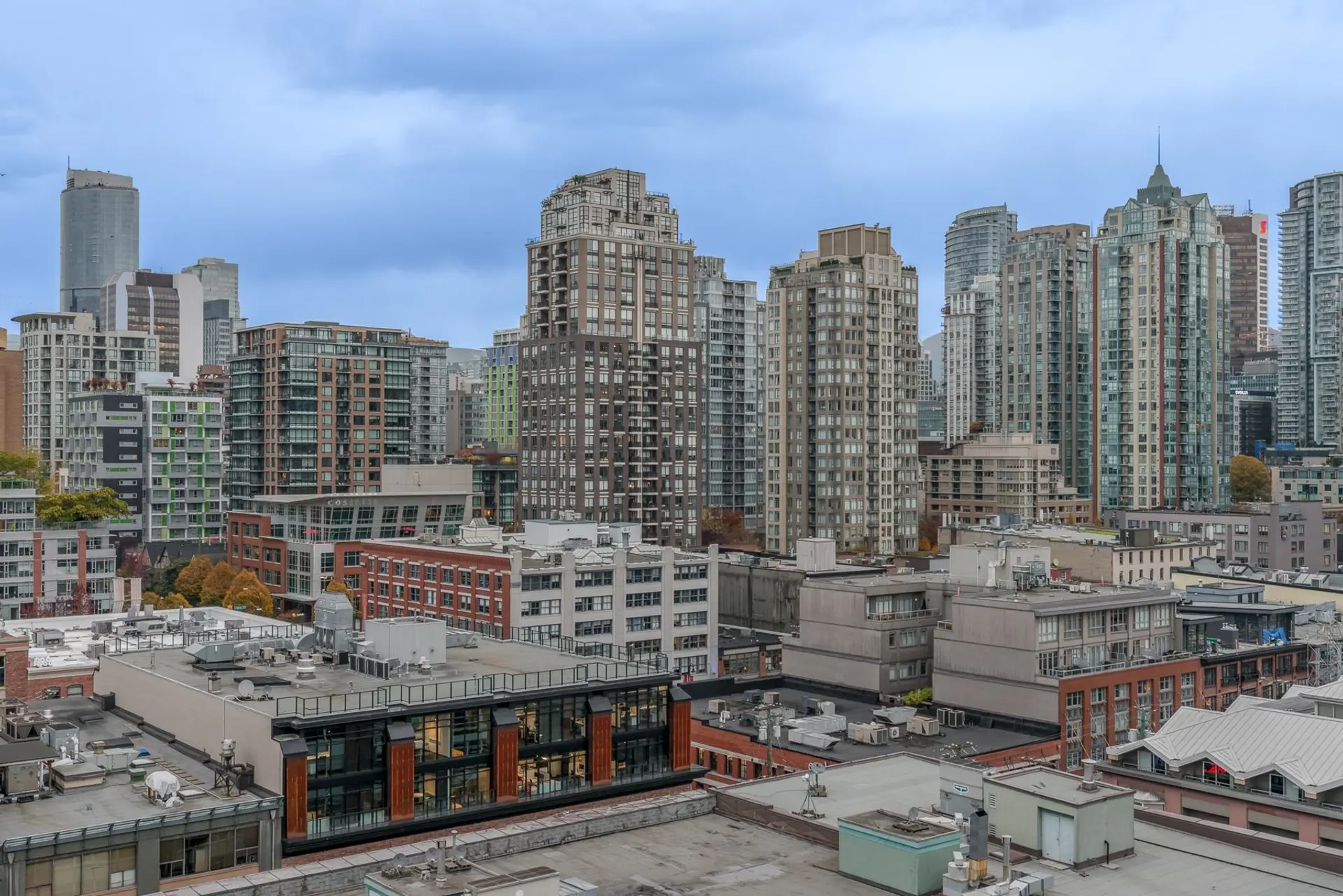 #203 1177 Hornby Street - Image 17