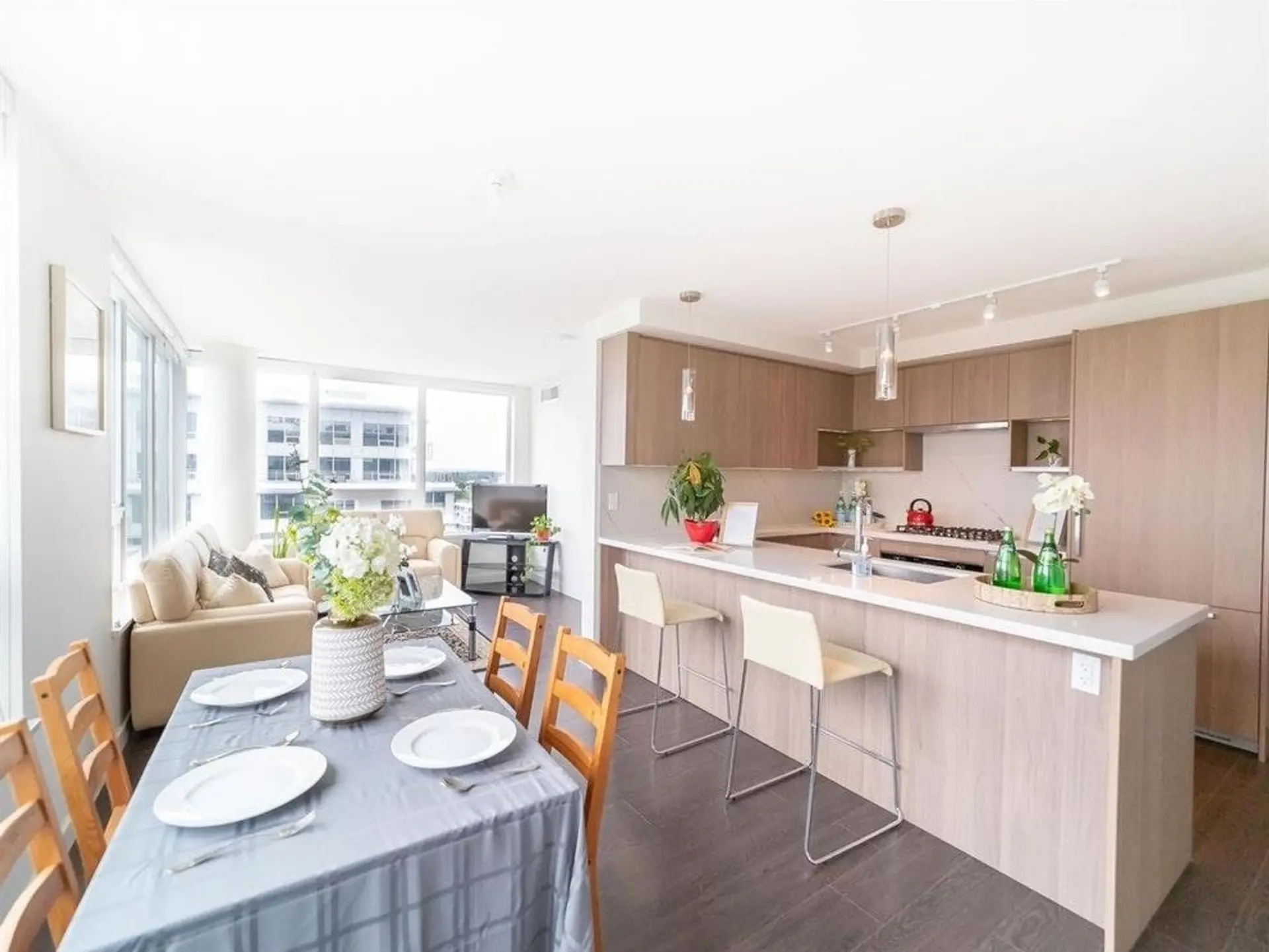 #1806 8833 Hazelbridge Way - Image 1