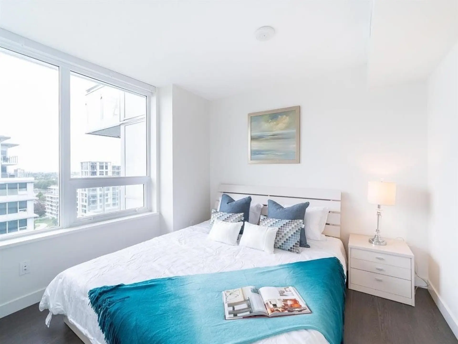 #1806 8833 Hazelbridge Way - Image 4