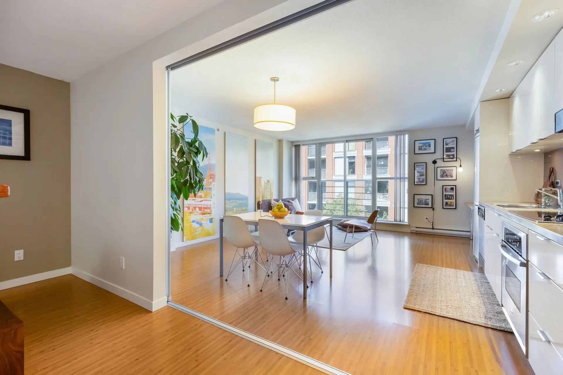 #507 168 Powell Street - Image 12
