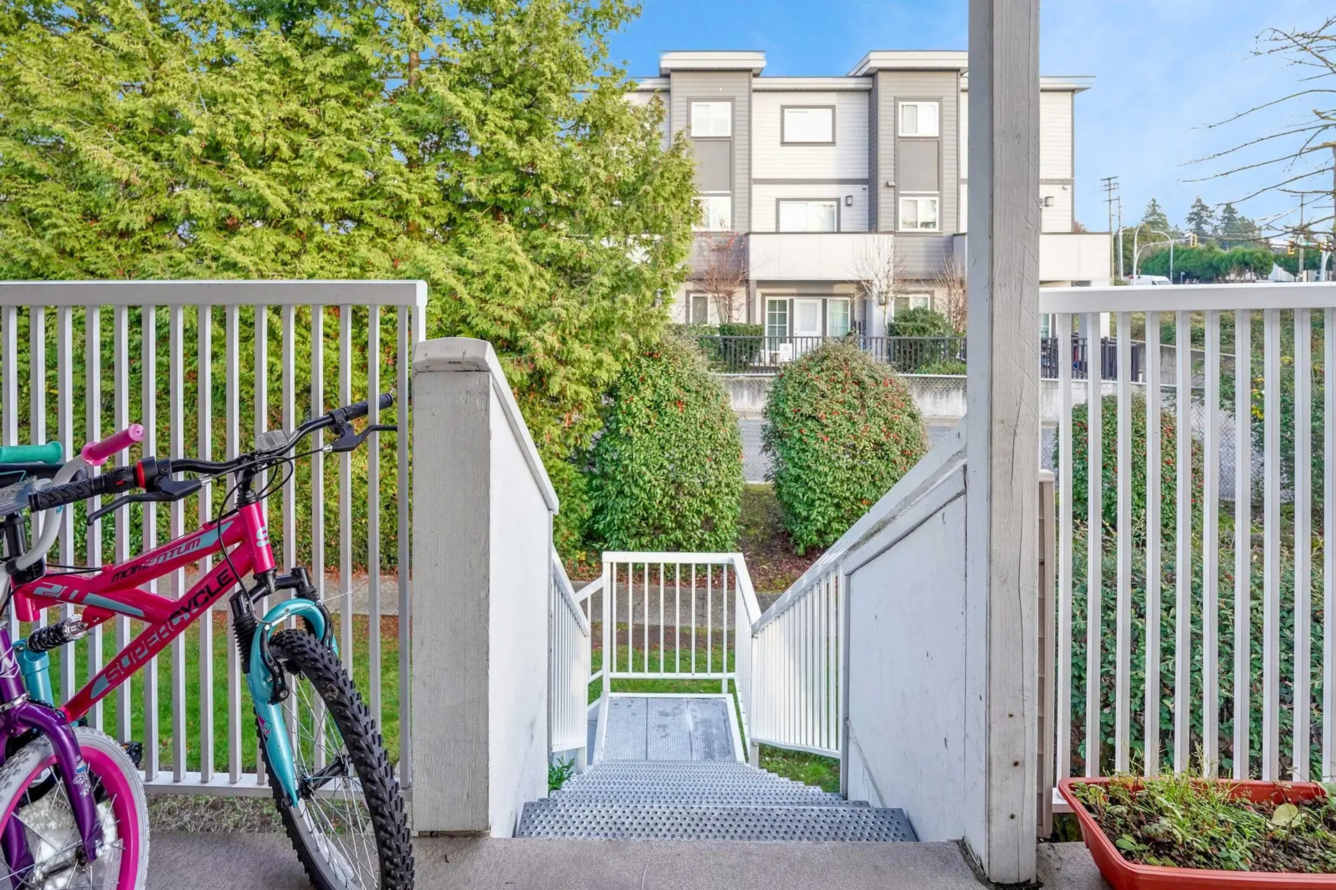 Property at #407 13963 72 AVENUE, Surrey, BC