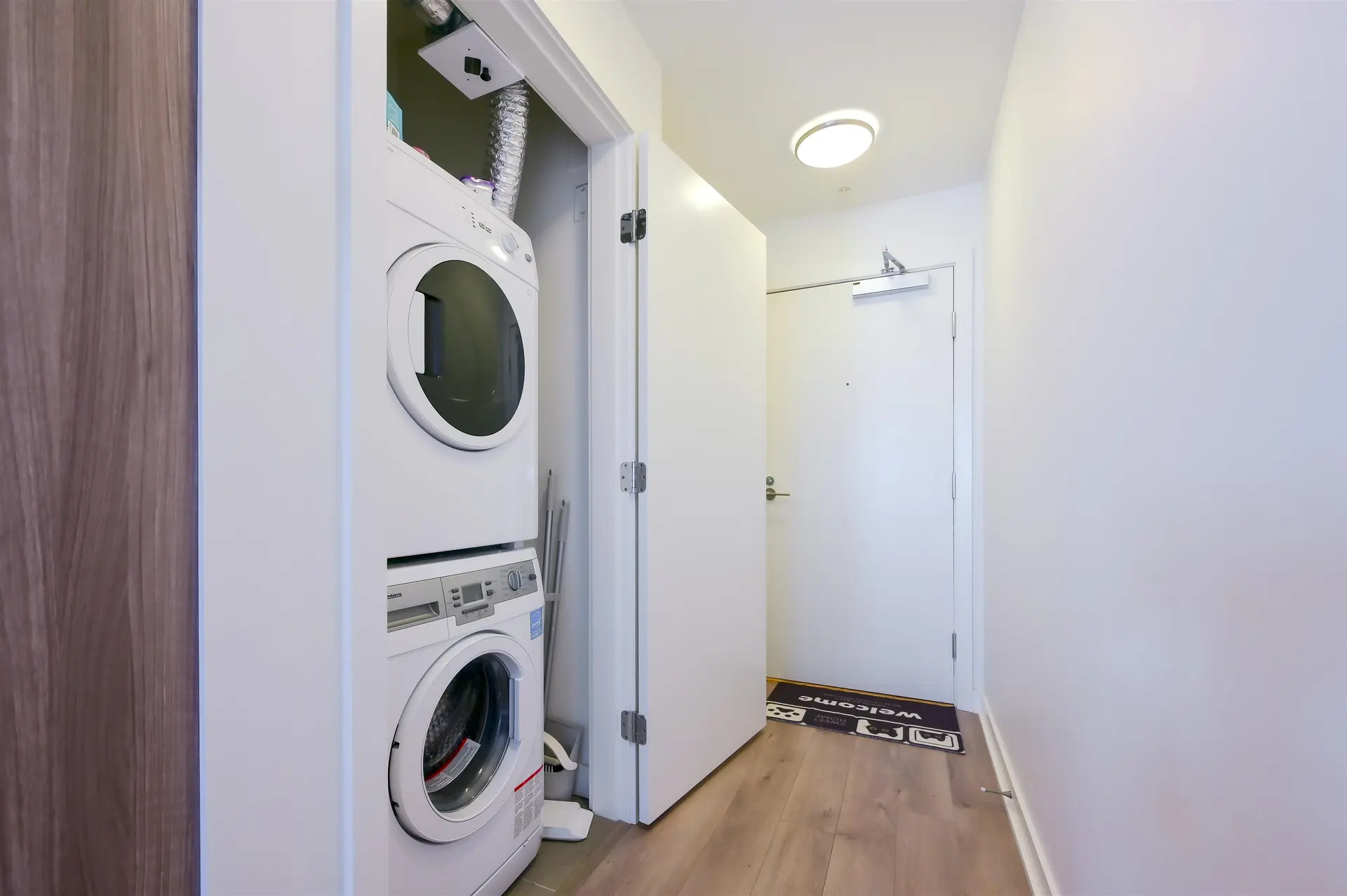 #801 8850 University Crescent - Image 10