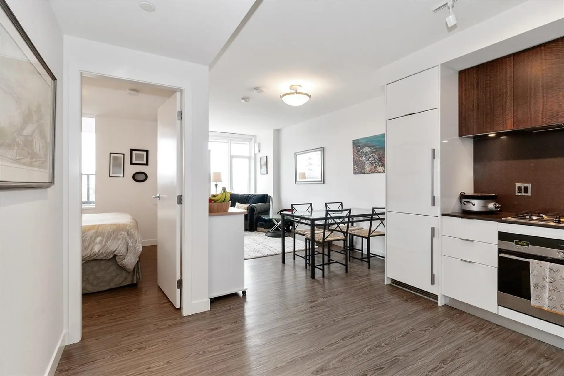 #415 209 E 7 Avenue - Image 8