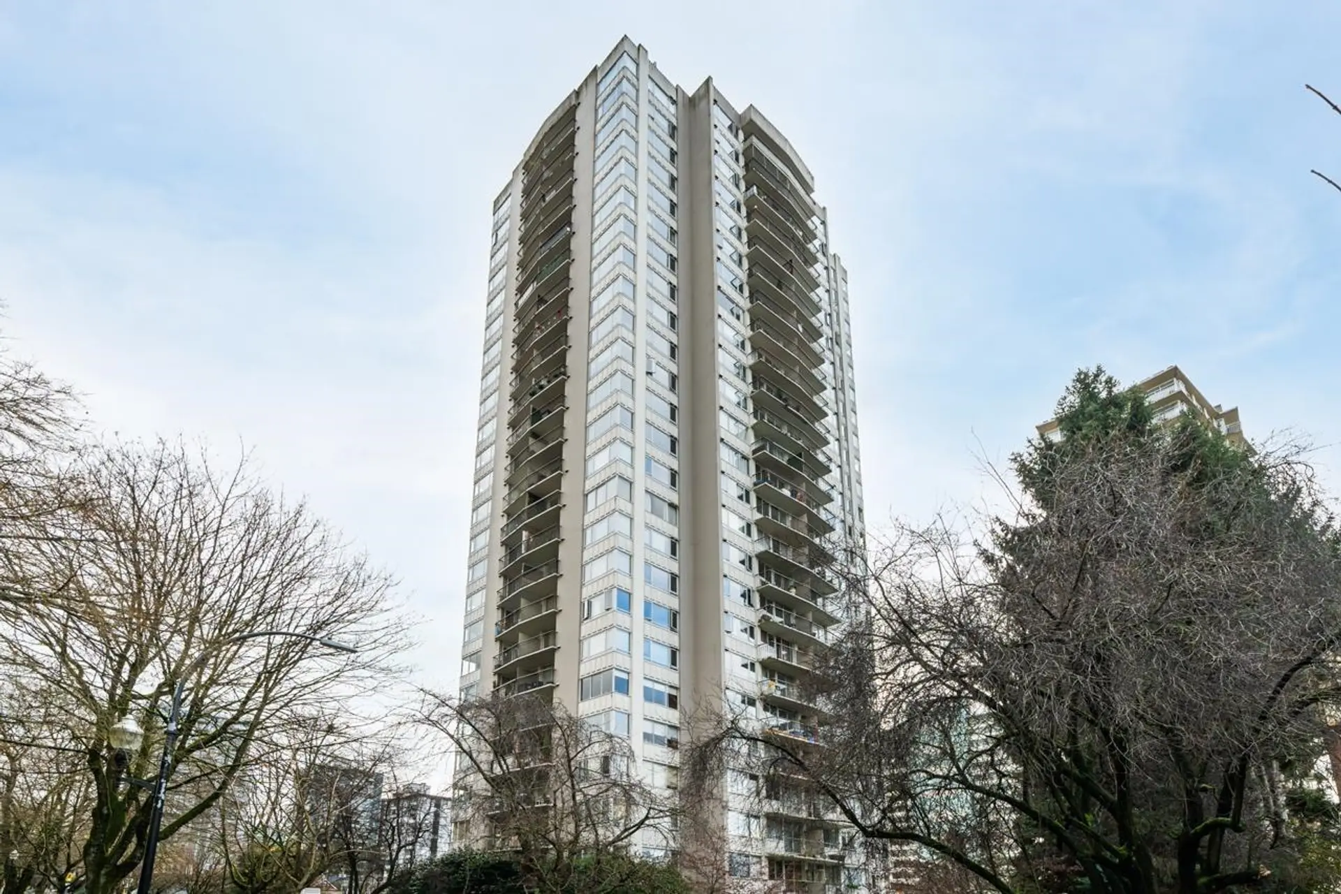 #2003 1850 Comox Street - Image 1