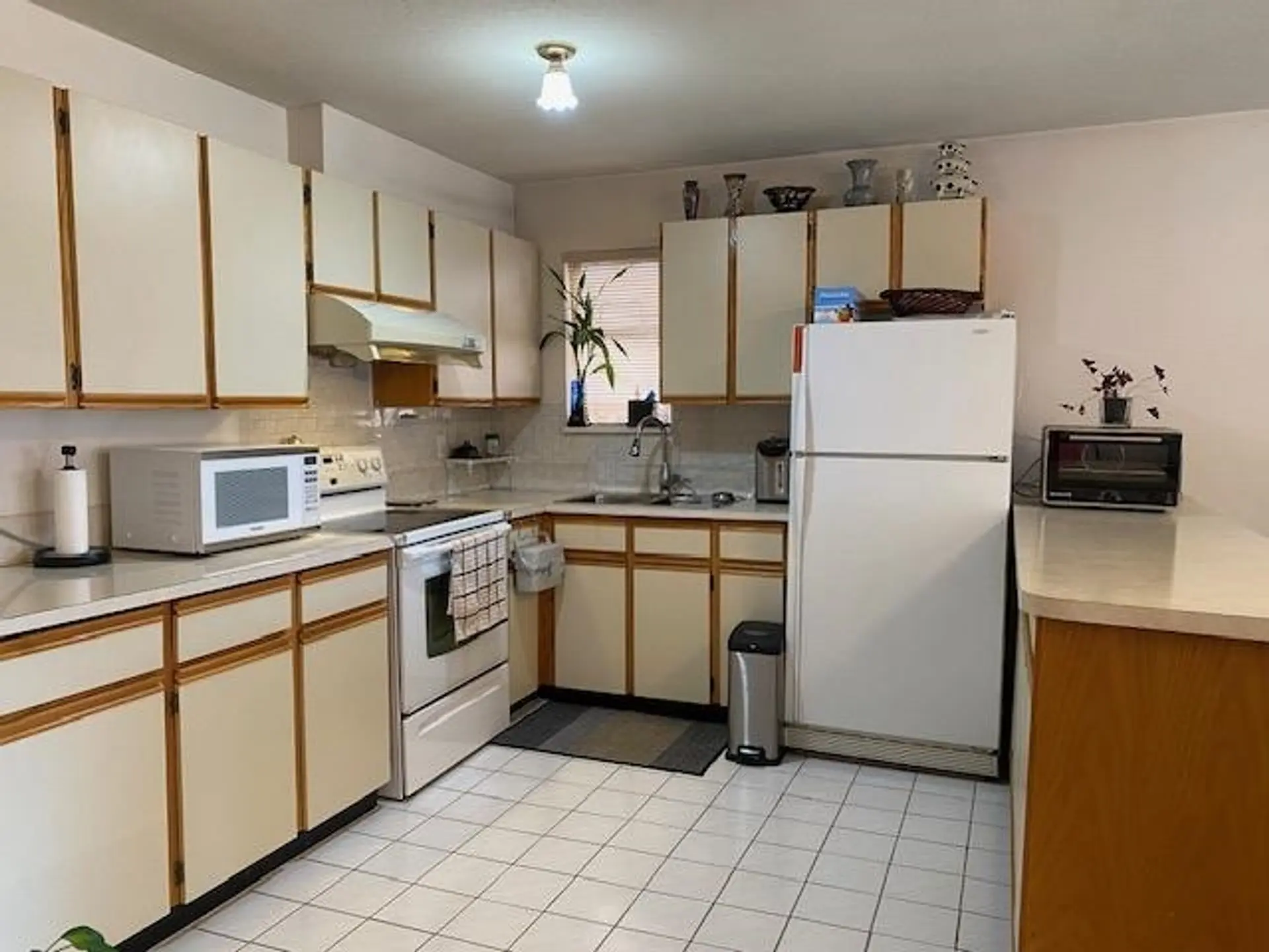 3754 Elmwood Street - Image 14