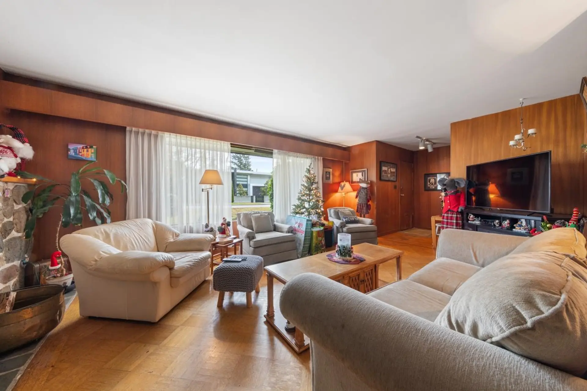 4275 Lions Avenue - Image 5