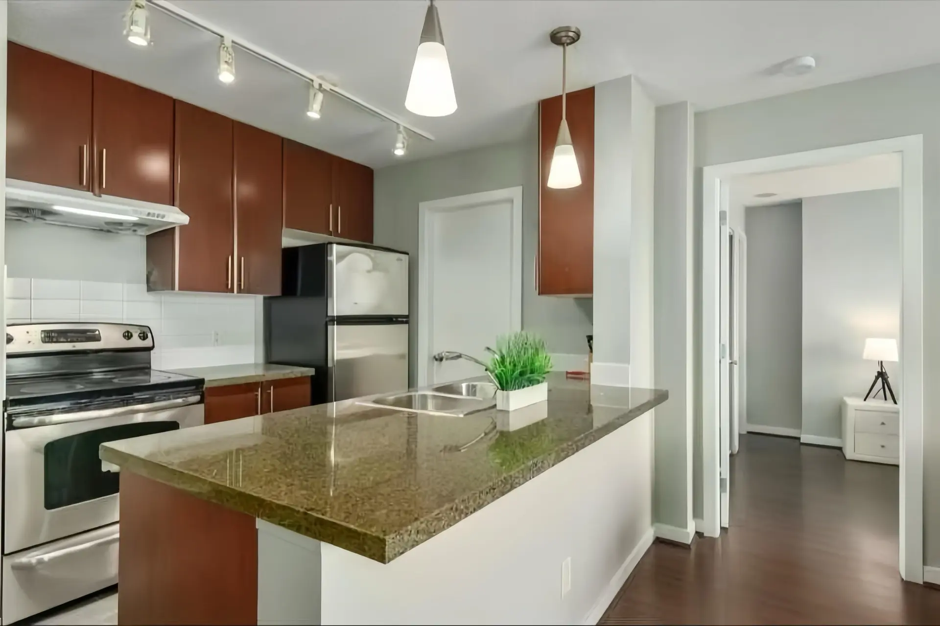 #2901 688 Abbott Street - Image 3