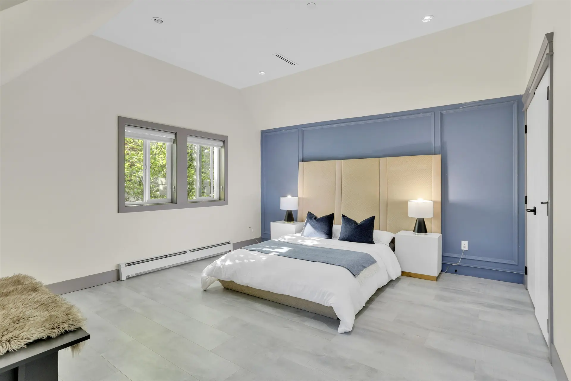 1008 E 24th Avenue - Image 13