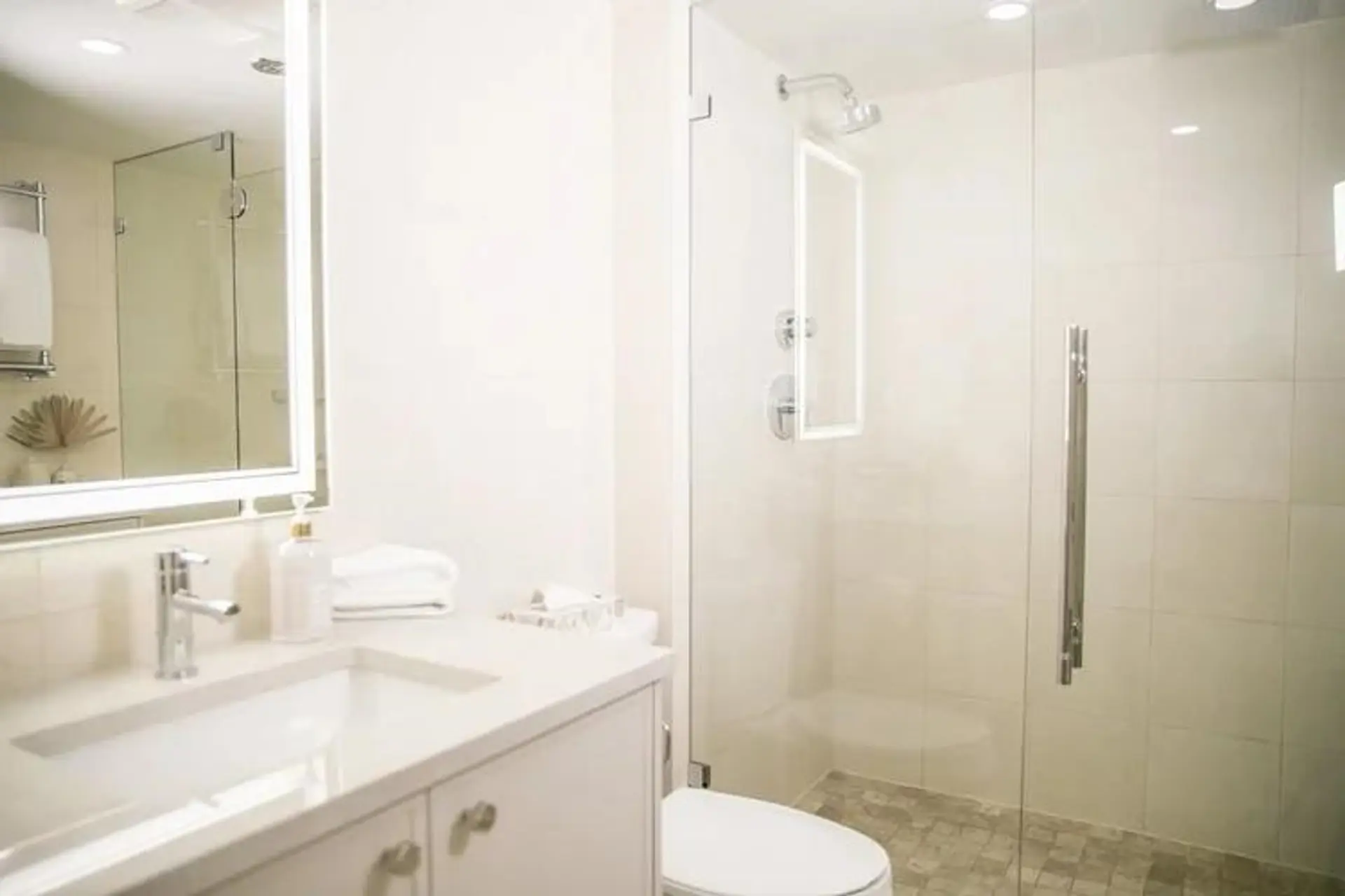 #307 4280 Mountain Square - Image 13