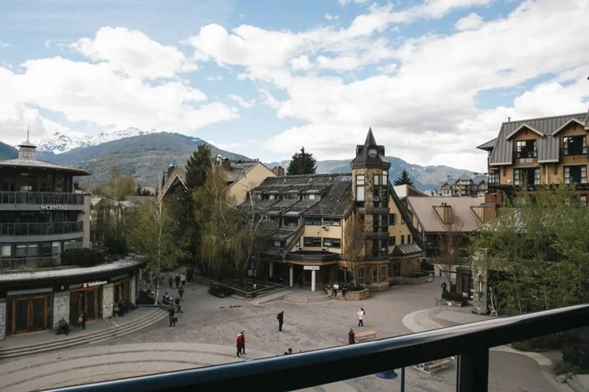 #307 4280 Mountain Square - Image 16