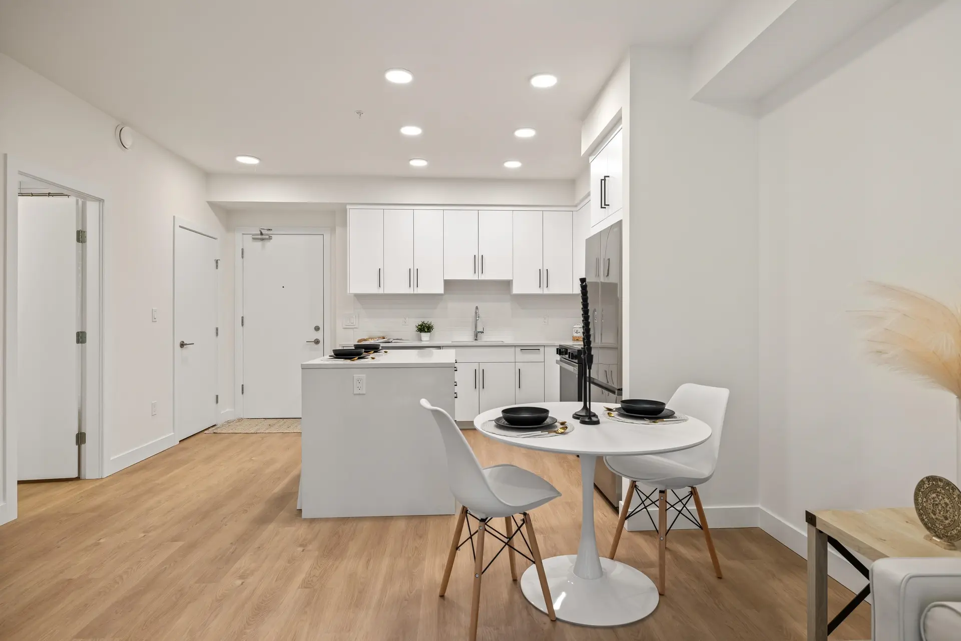 #205 33816 South Fraser Way - Image 16