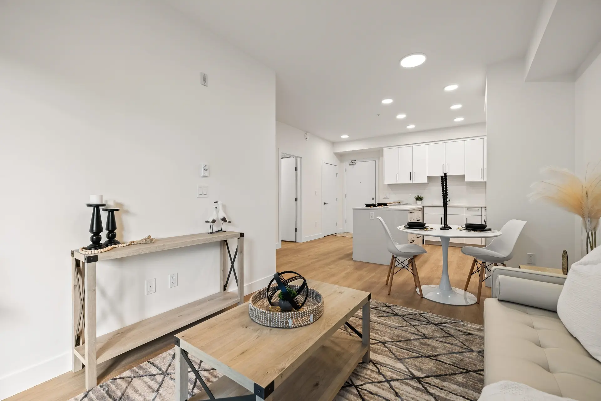 #205 33816 South Fraser Way - Image 14