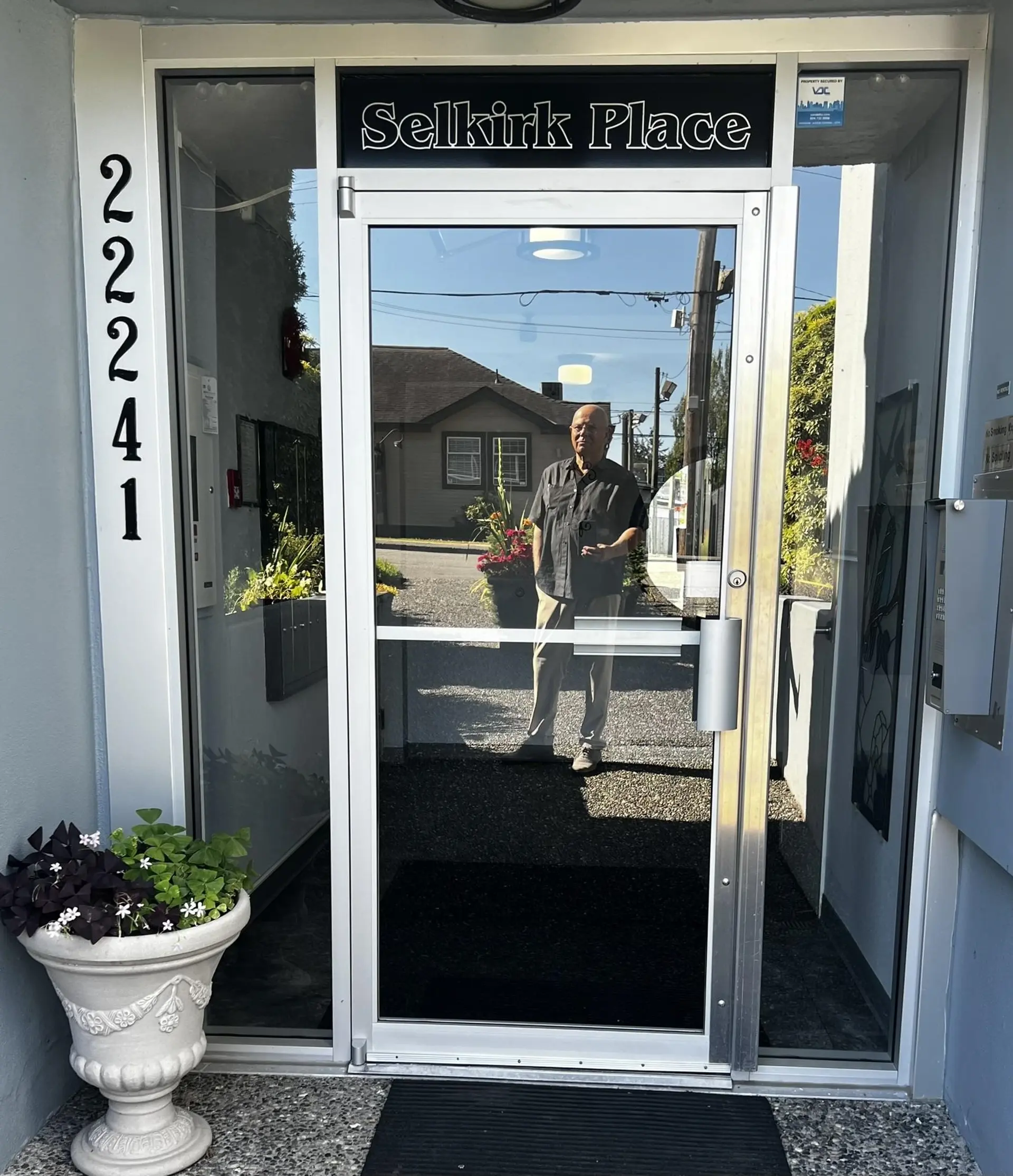 #101 22241 Selkirk Avenue - Image 3