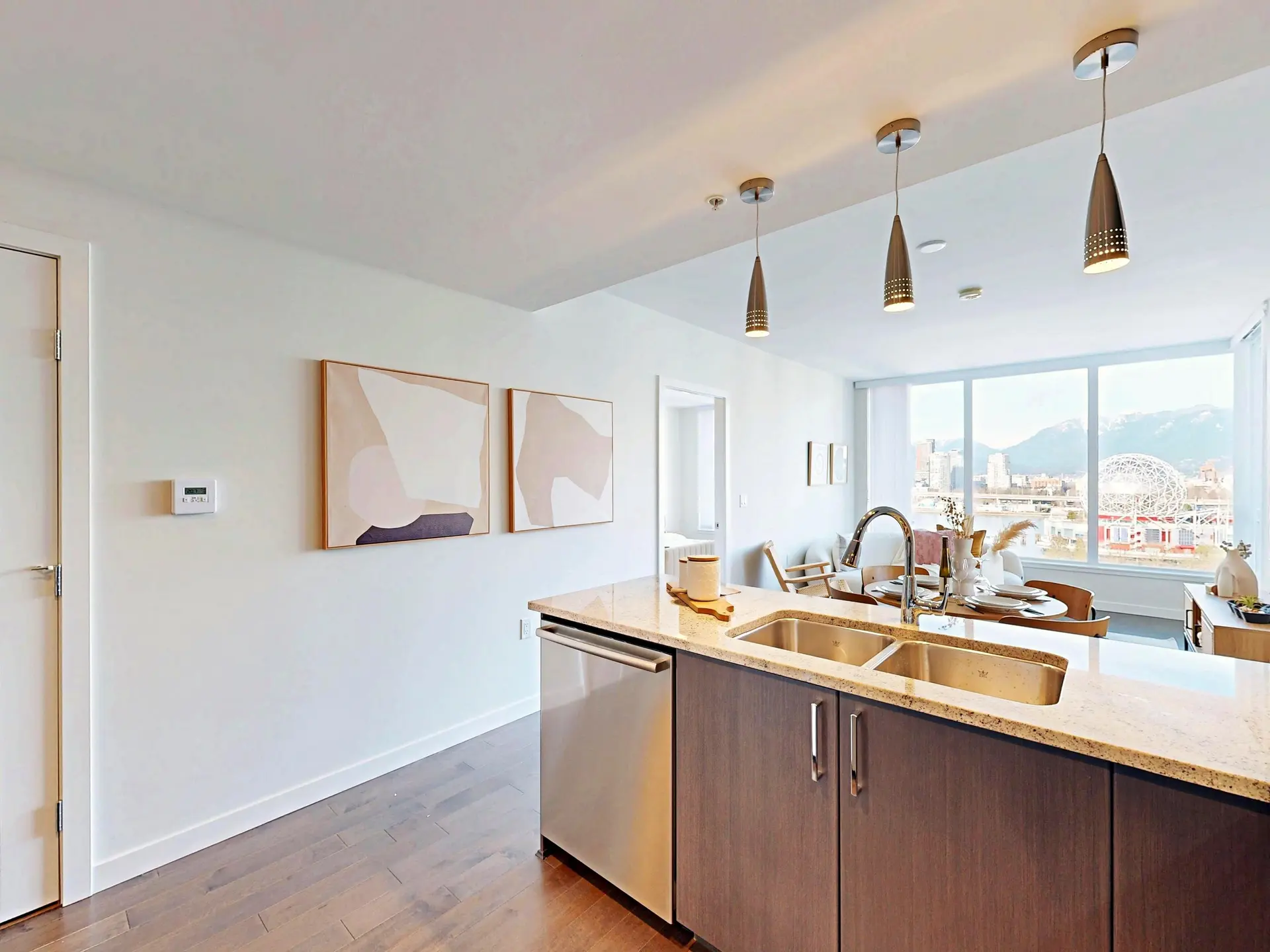 #1207 1708 Ontario Street - Image 2