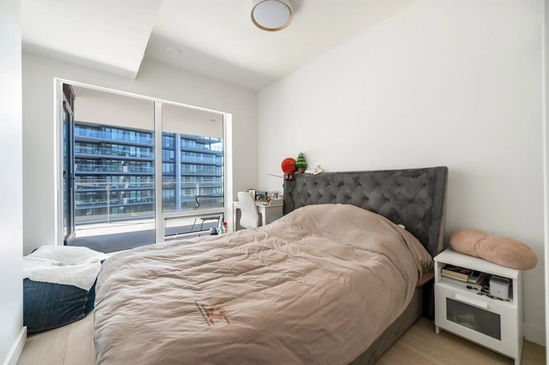 #417 6833 Pearson Way - Image 16