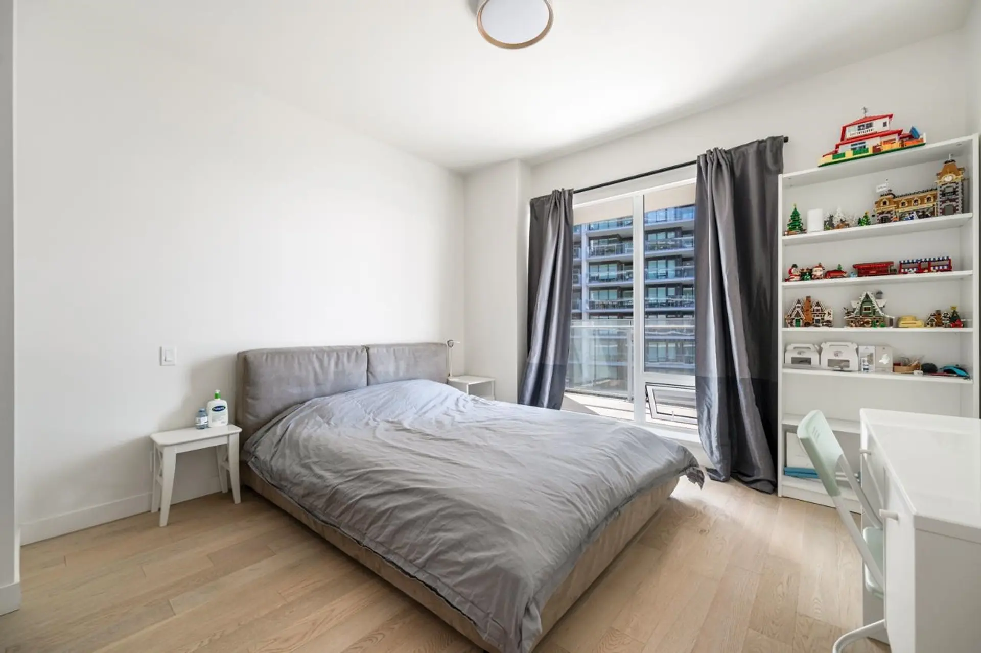 #417 6833 Pearson Way - Image 12