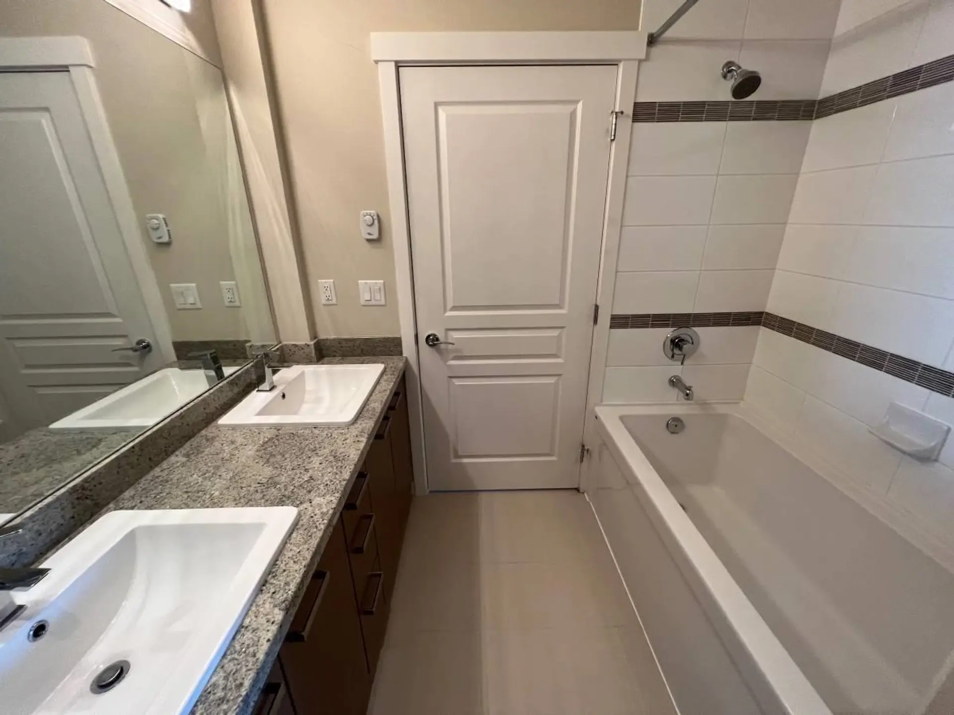 #415 9399 Tomicki Avenue - Image 14
