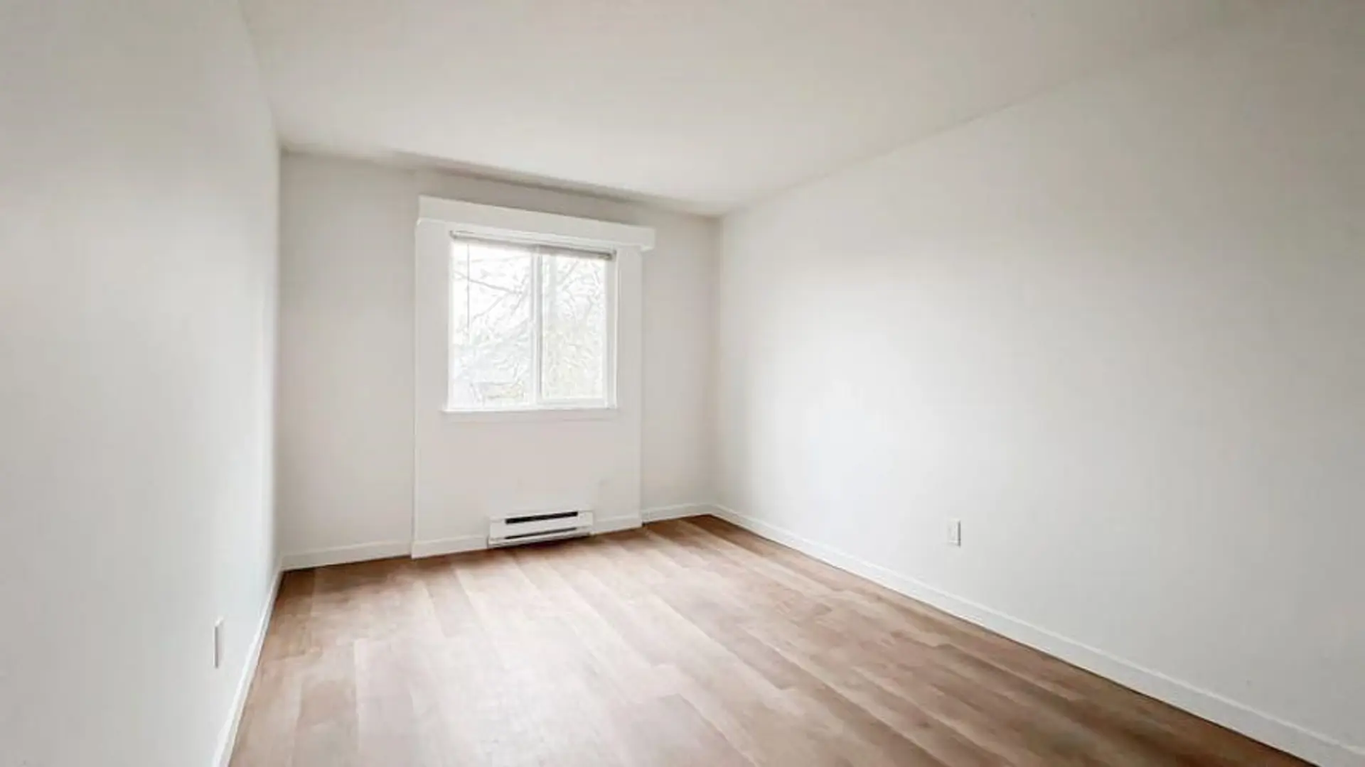 #212 1202 London Street - Image 9
