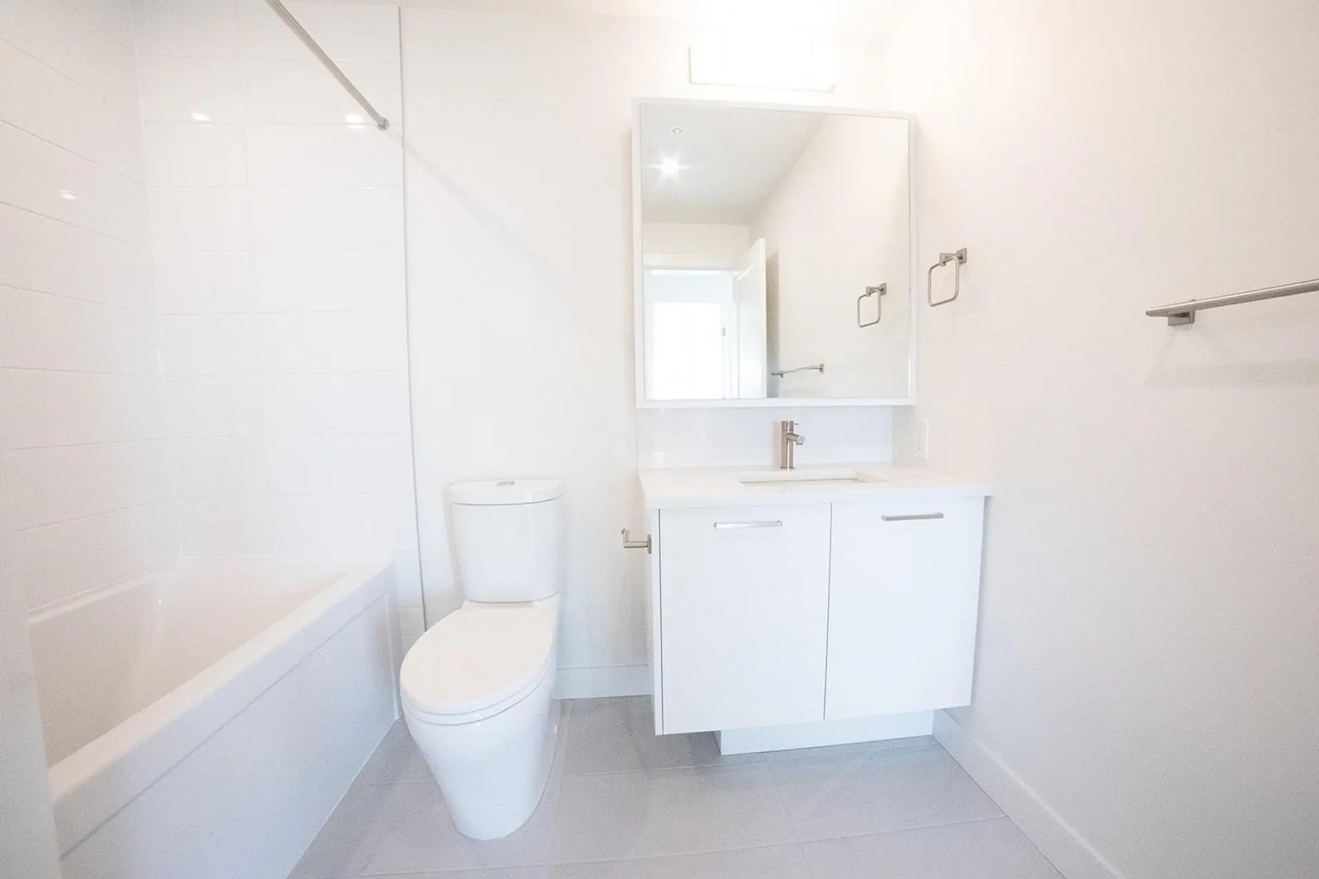 #203 31900 Raven Avenue - Image 9