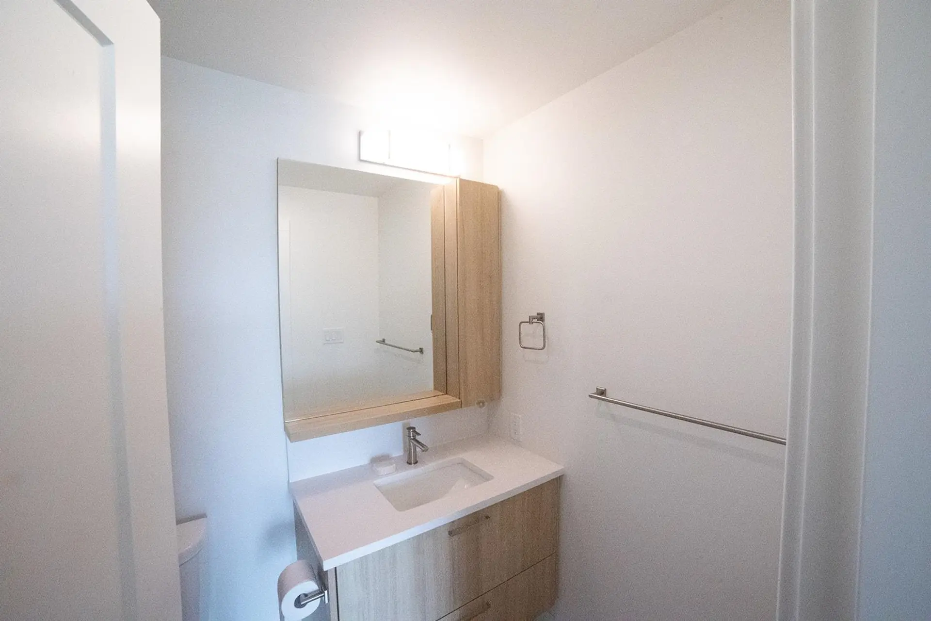 #203 31900 Raven Avenue - Image 8