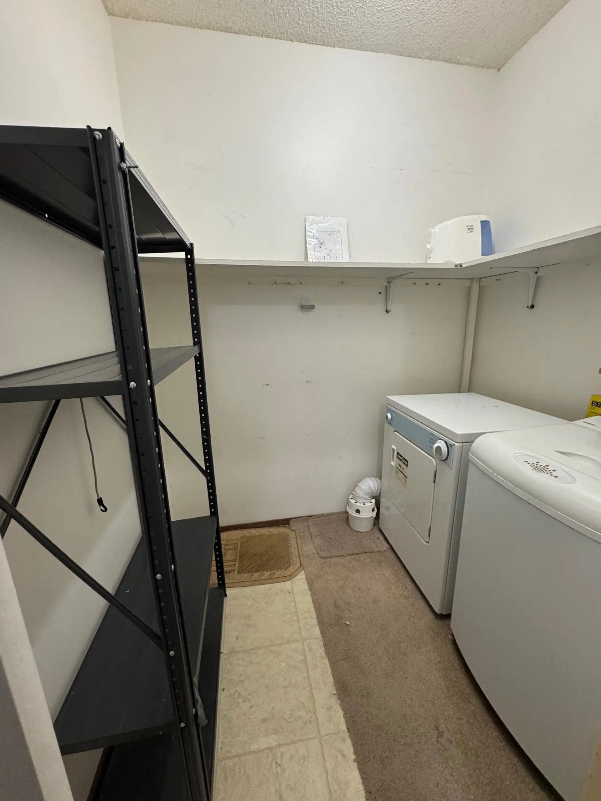 #303 9080 Mary Street - Image 7