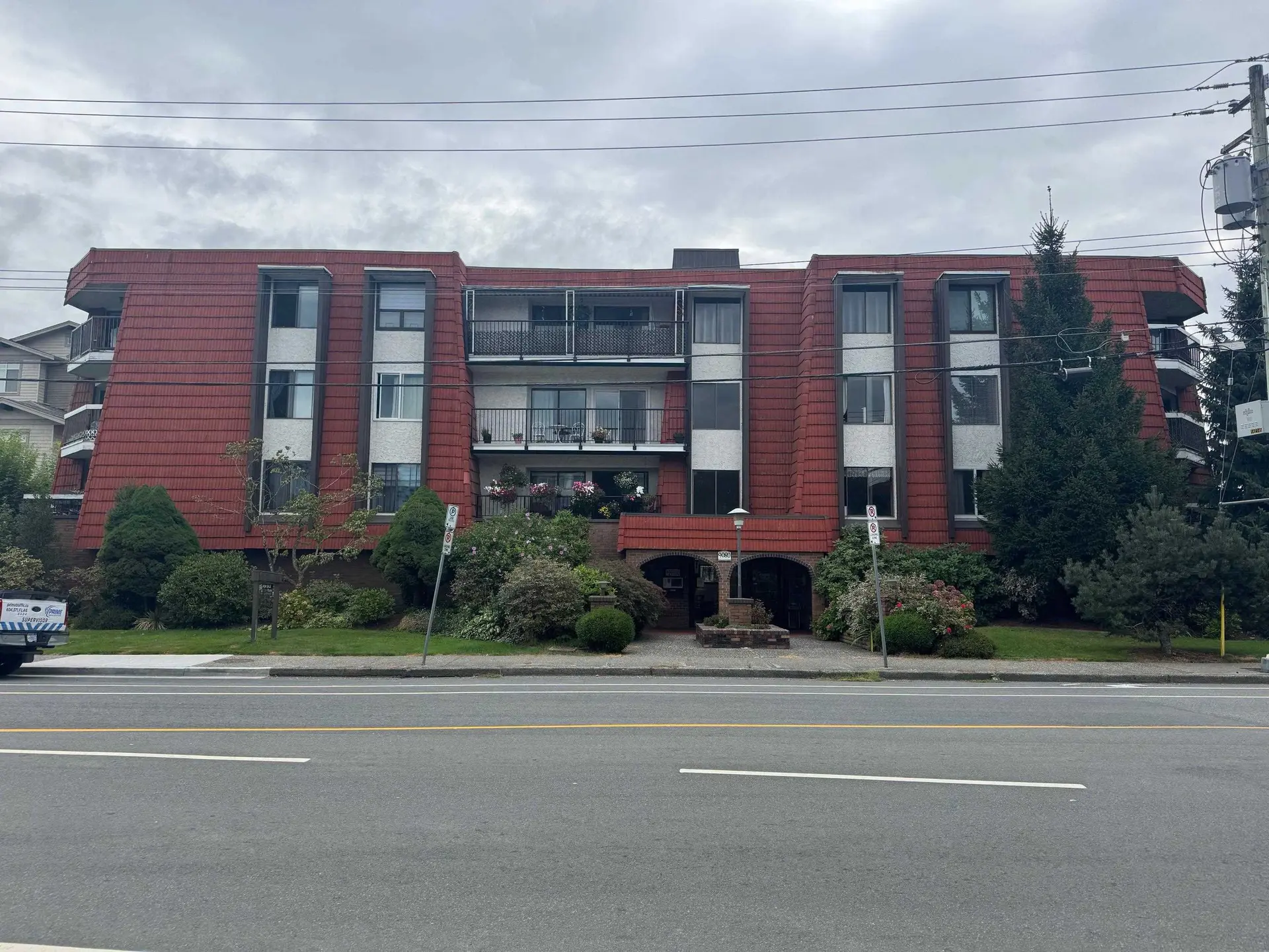 #303 9080 Mary Street - Image 1