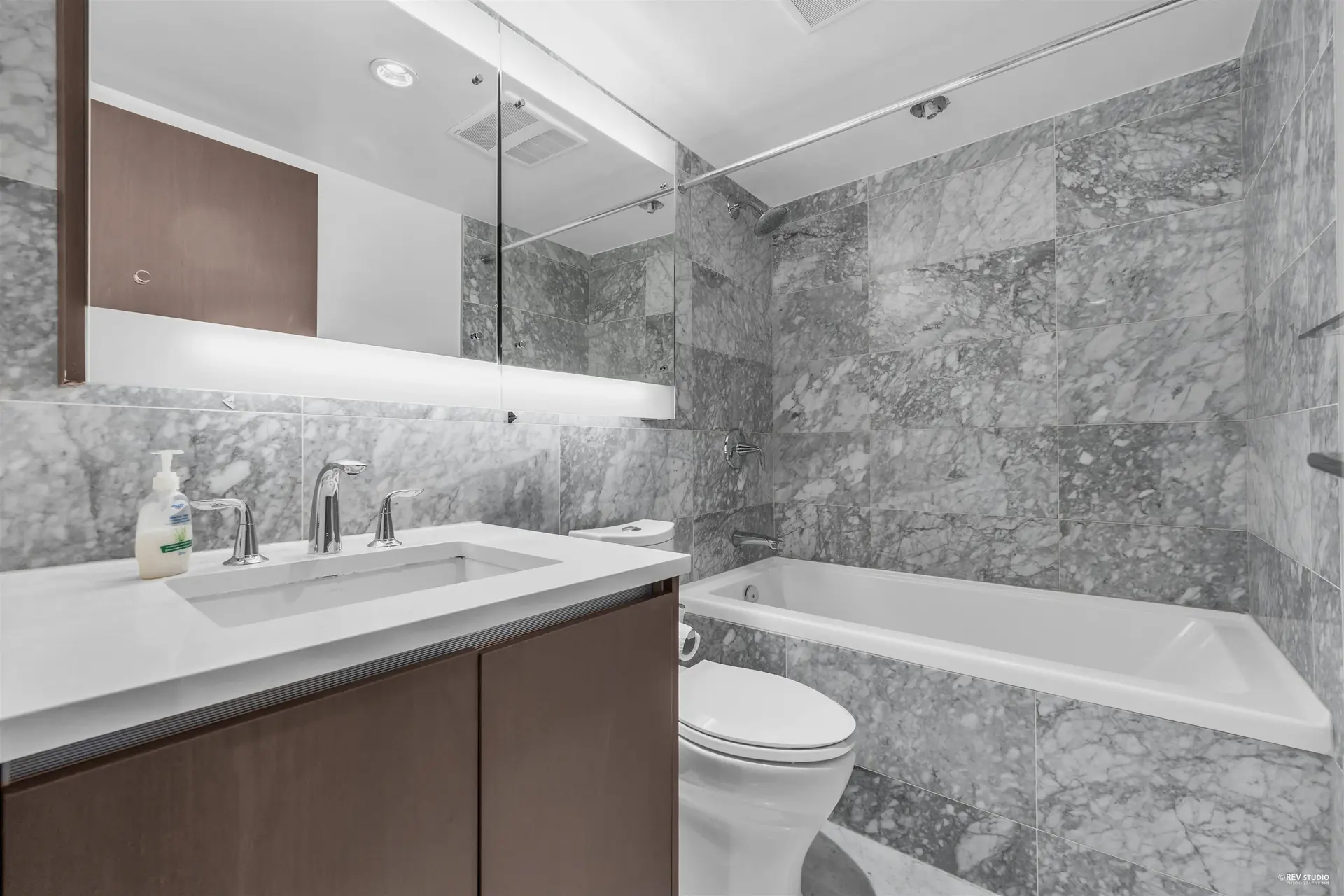 #1006 8988 Patterson Road - Image 6