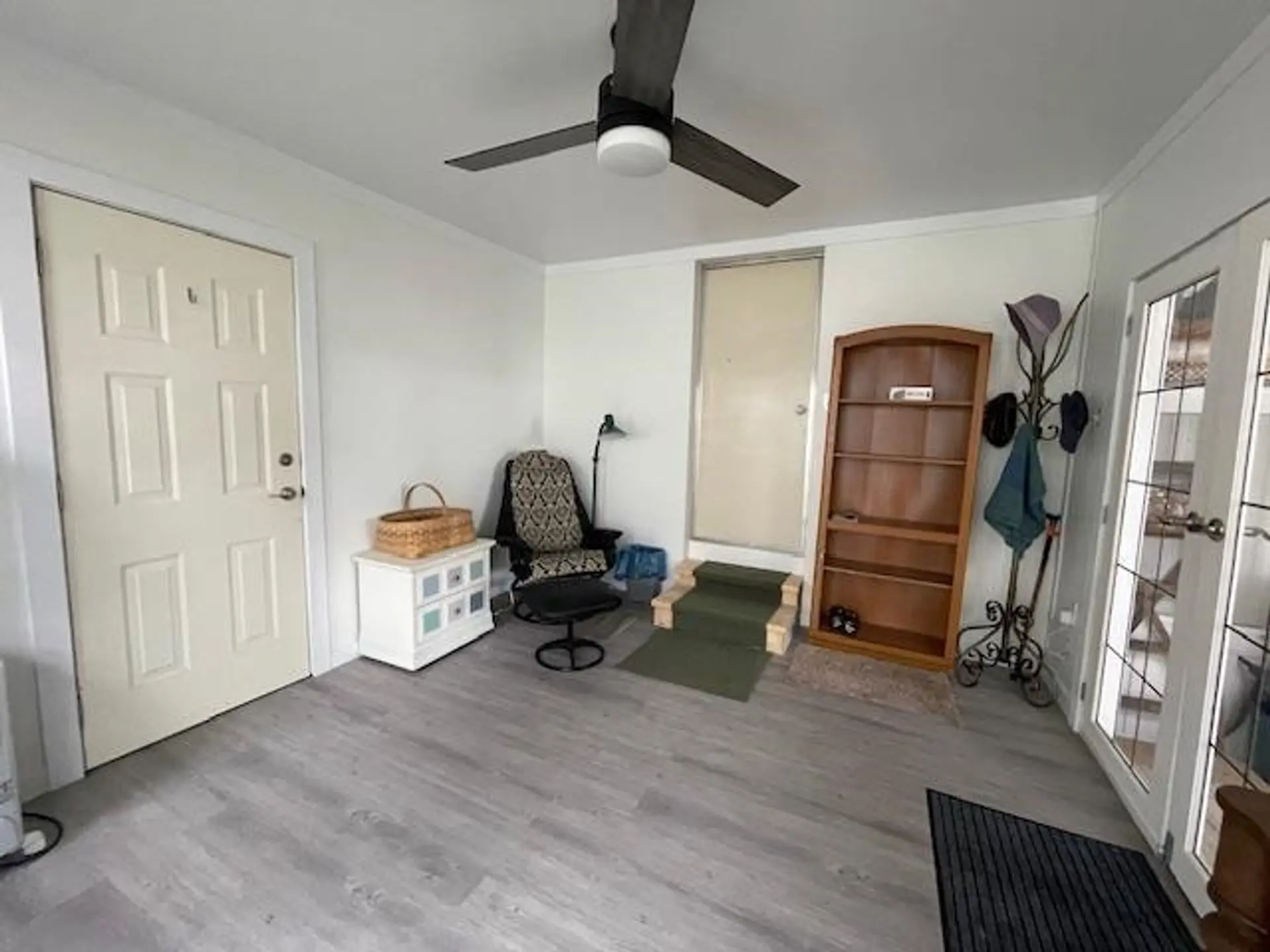 #180 1840 160 Street - Image 9