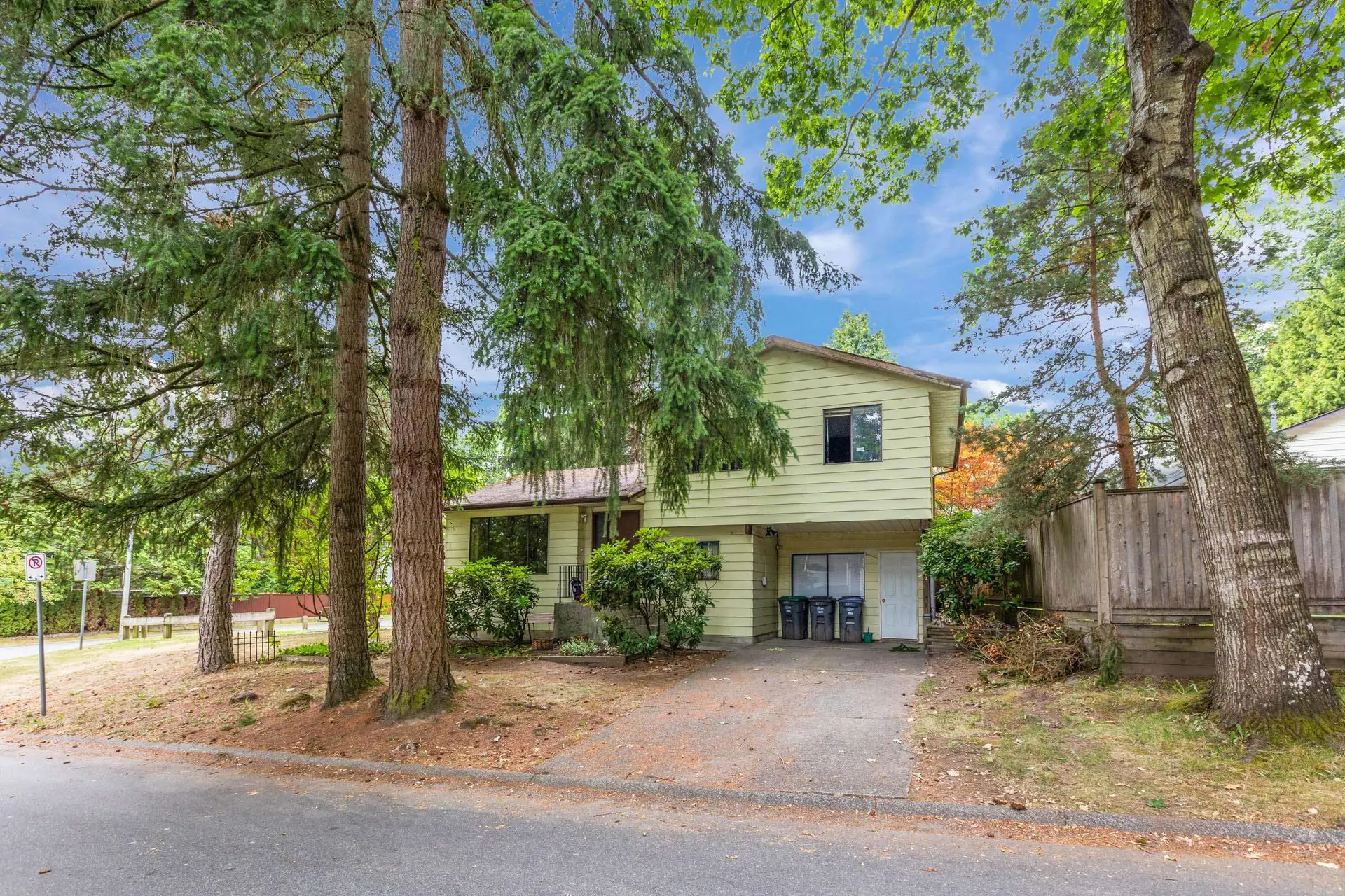 6711 141 Street - Image 1