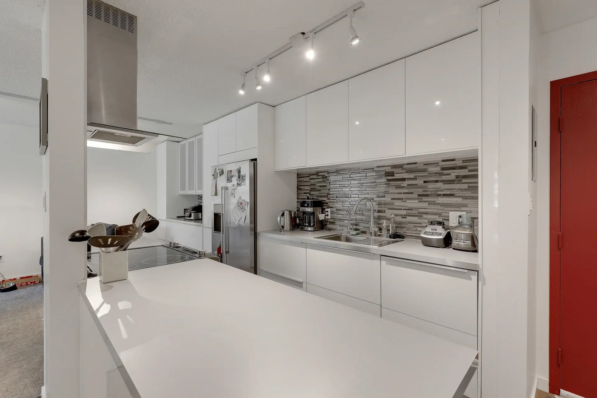 #503 250 W 1st Street - Image 1
