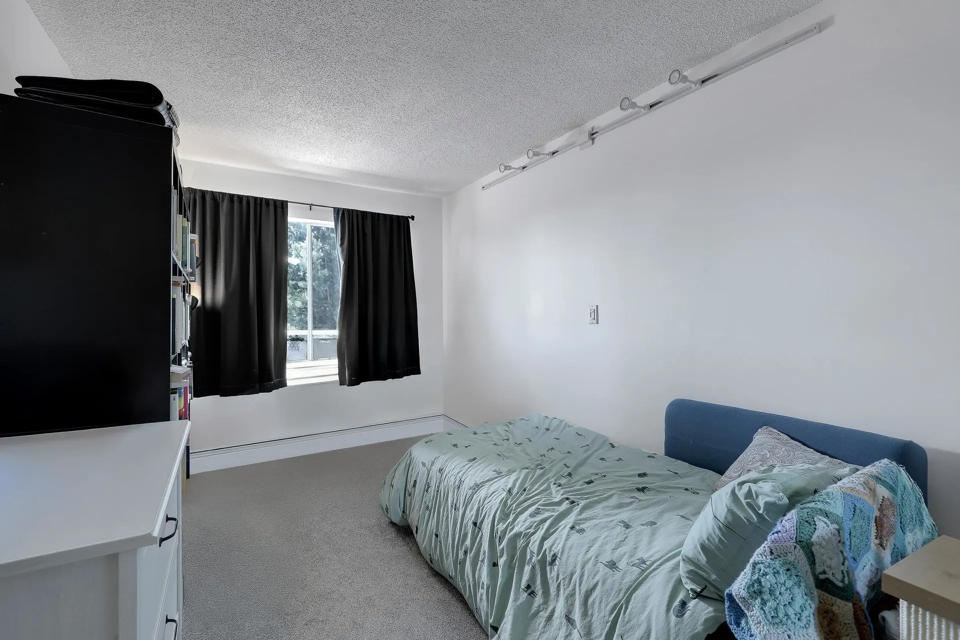 #503 250 W 1st Street - Image 11
