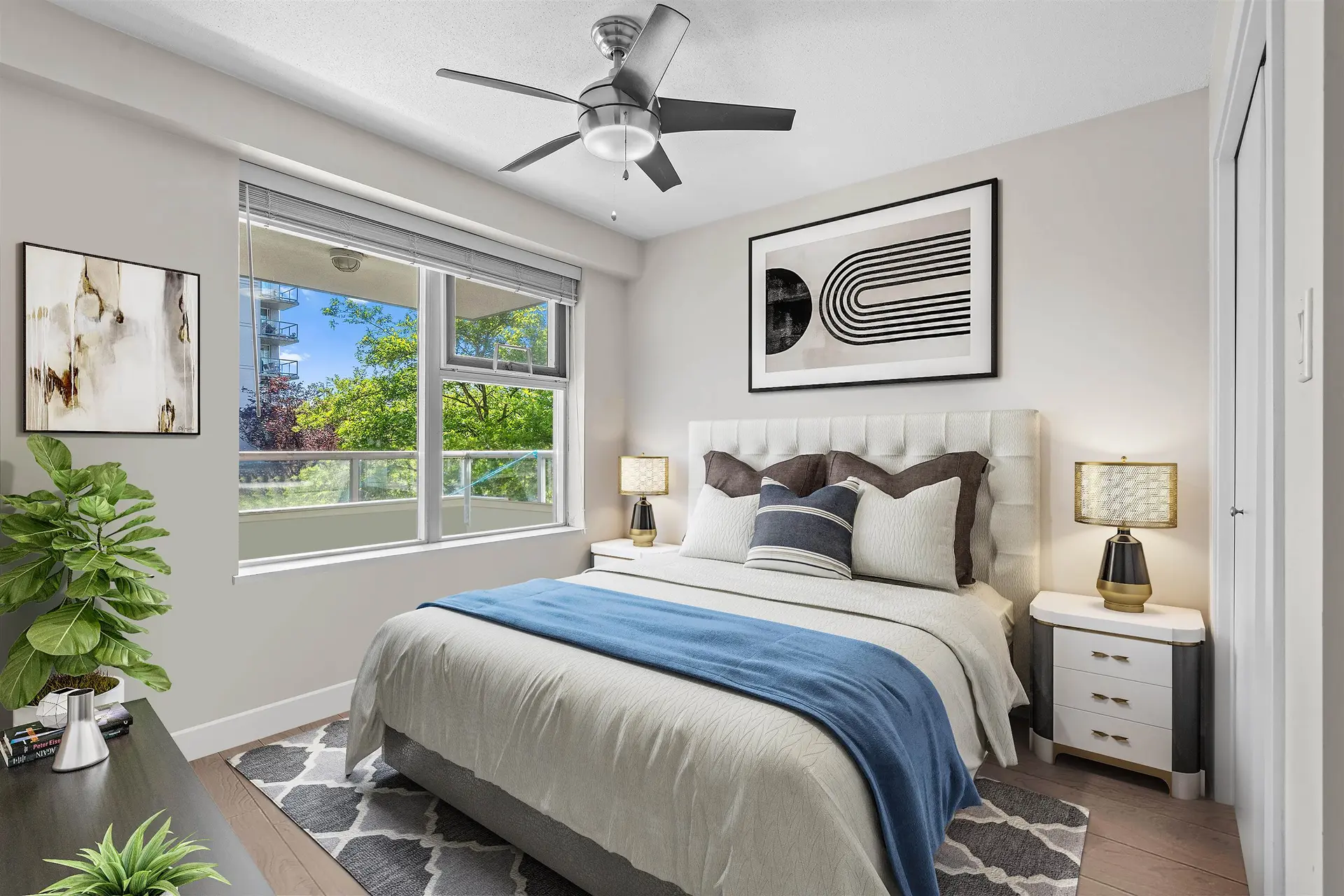 #202 235 Guildford Way - Image 5