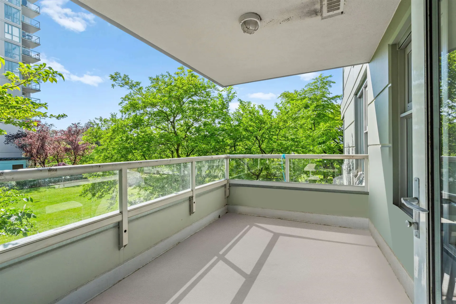 #202 235 Guildford Way - Image 11