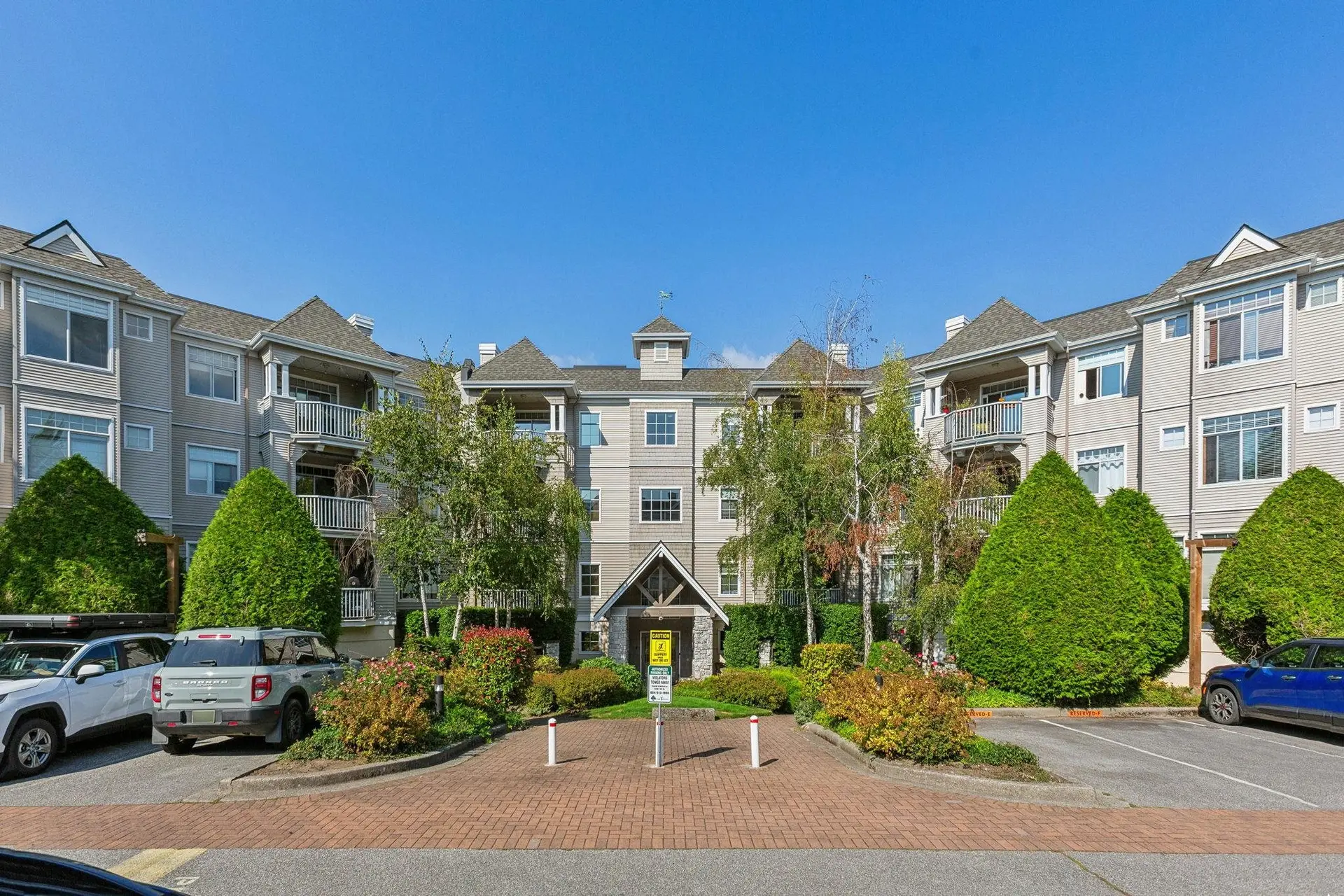 #111 20897 57 Avenue - Image 1